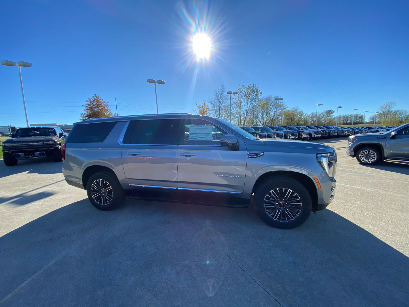 2025 GMC Yukon XL Elevation 5