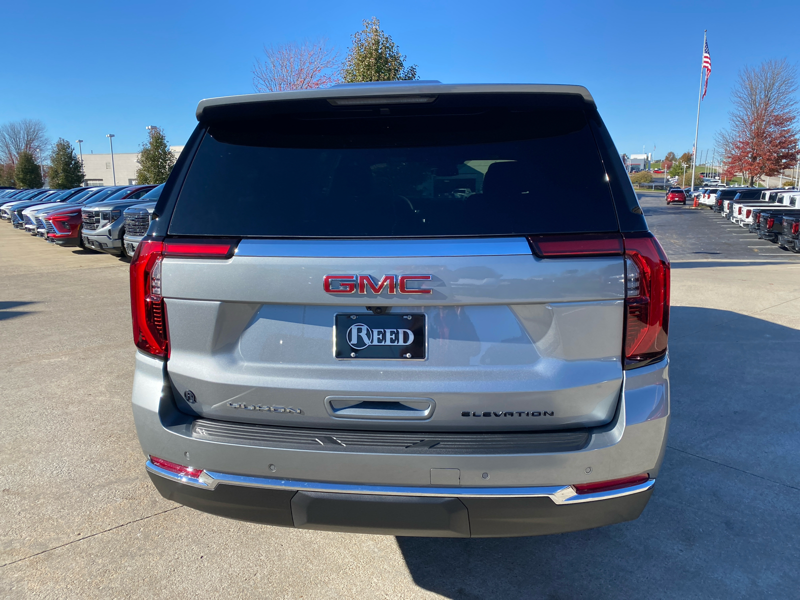 2025 GMC Yukon XL Elevation 7