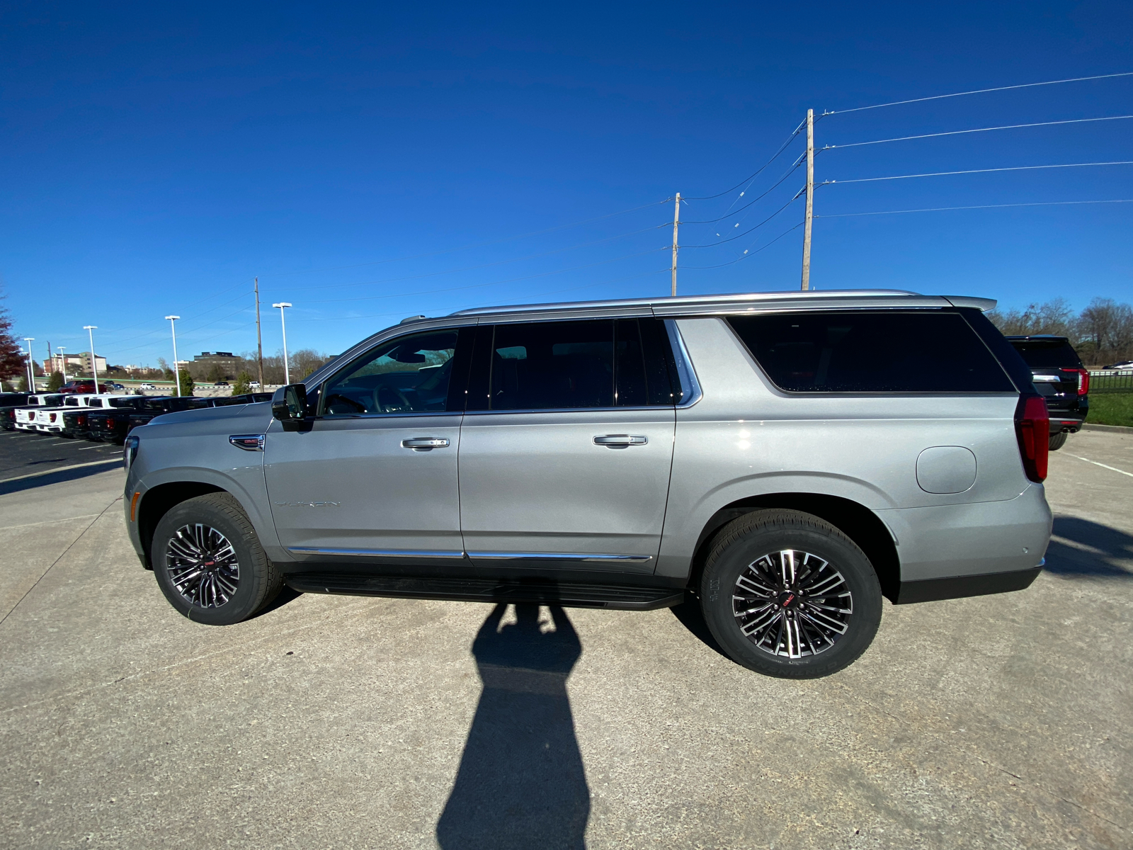 2025 GMC Yukon XL Elevation 9