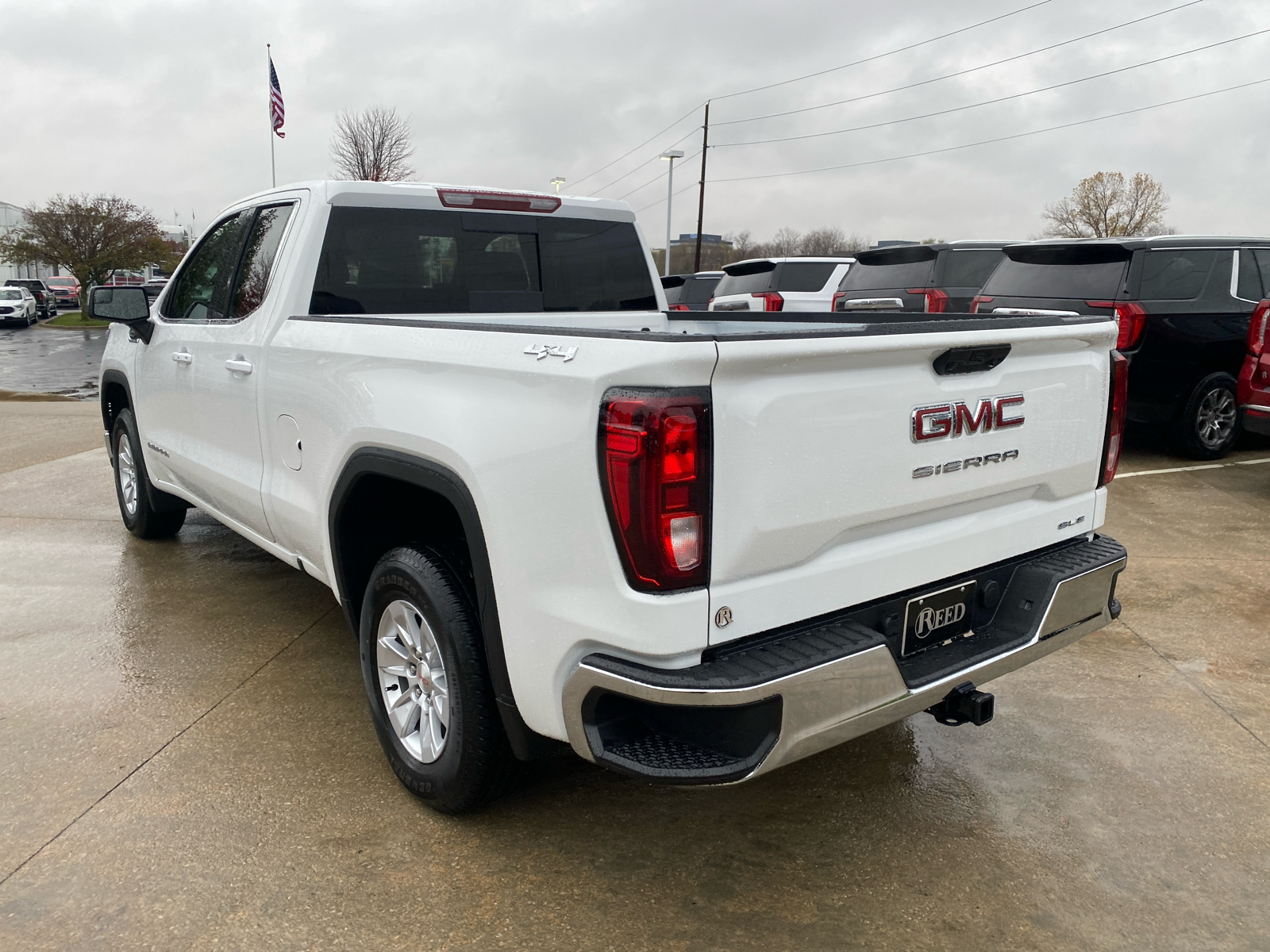 2025 GMC Sierra 1500 SLE 4WD Double Cab 147 8