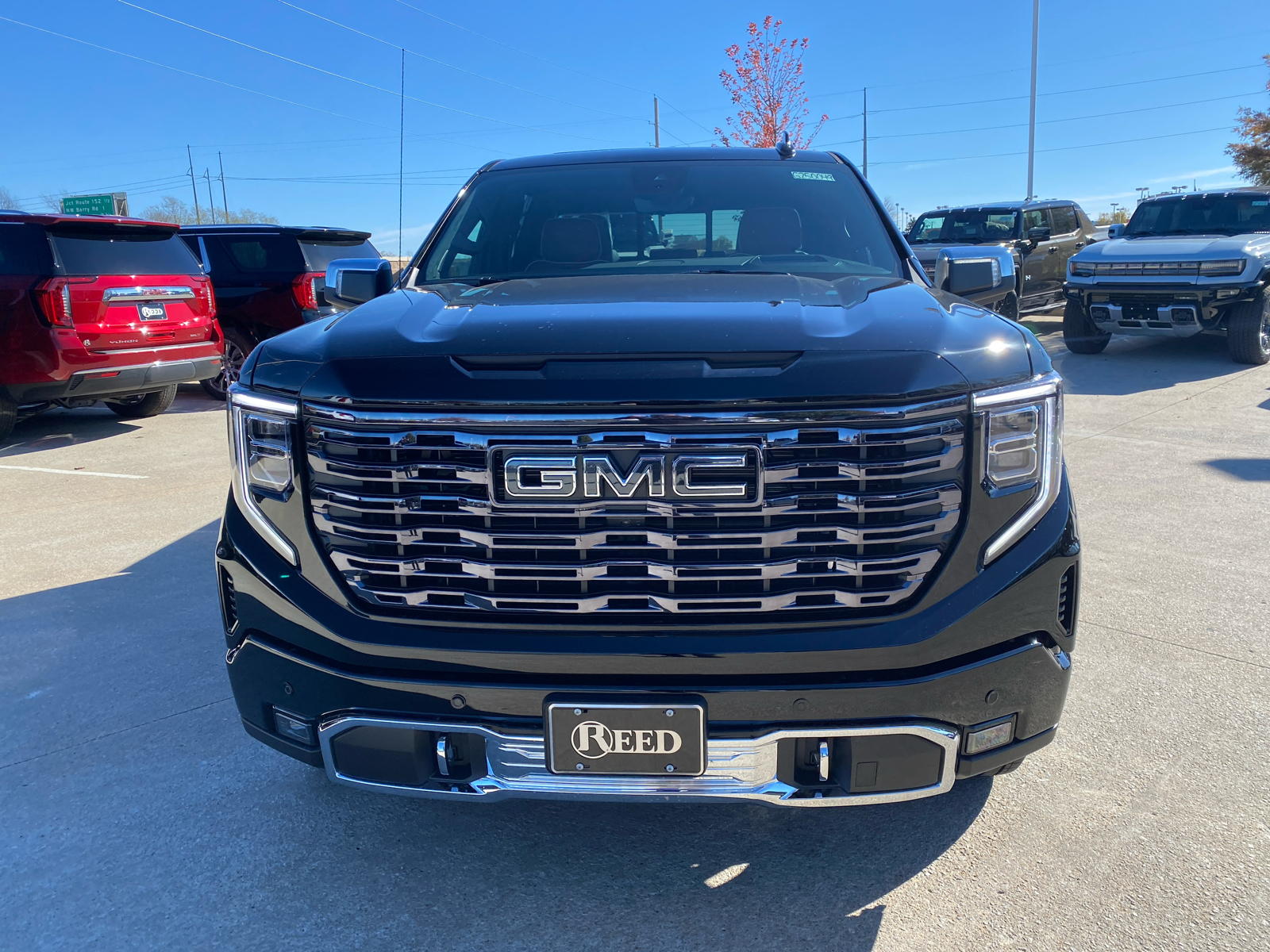 2025 GMC Sierra 1500 Denali Ultimate 4WD Crew Cab 147 3