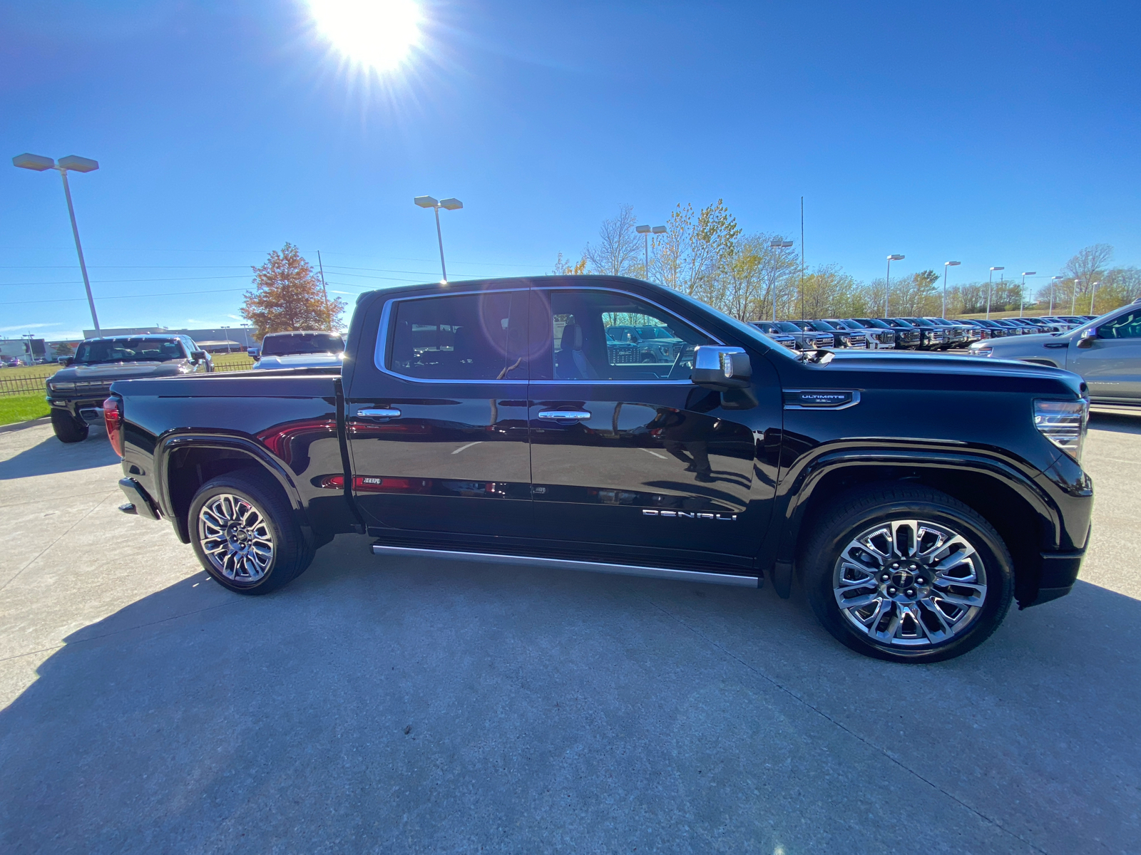 2025 GMC Sierra 1500 Denali Ultimate 4WD Crew Cab 147 5