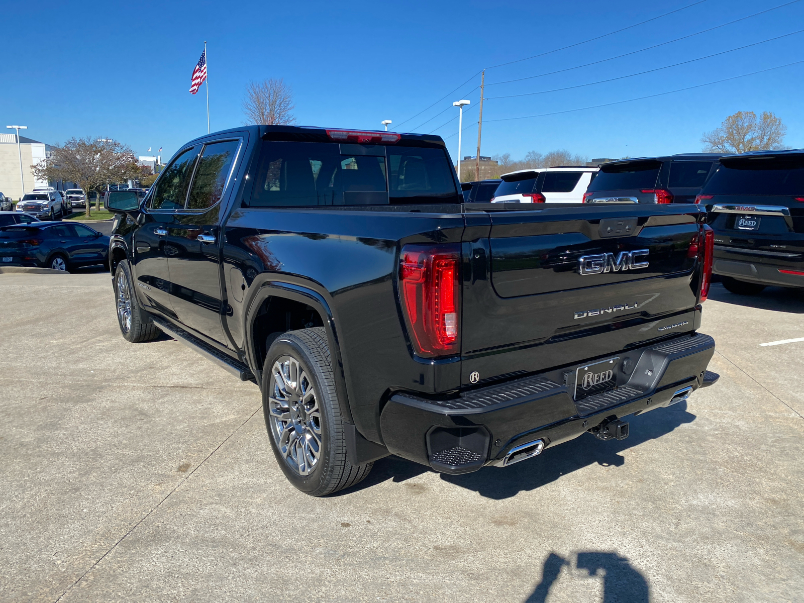 2025 GMC Sierra 1500 Denali Ultimate 4WD Crew Cab 147 8