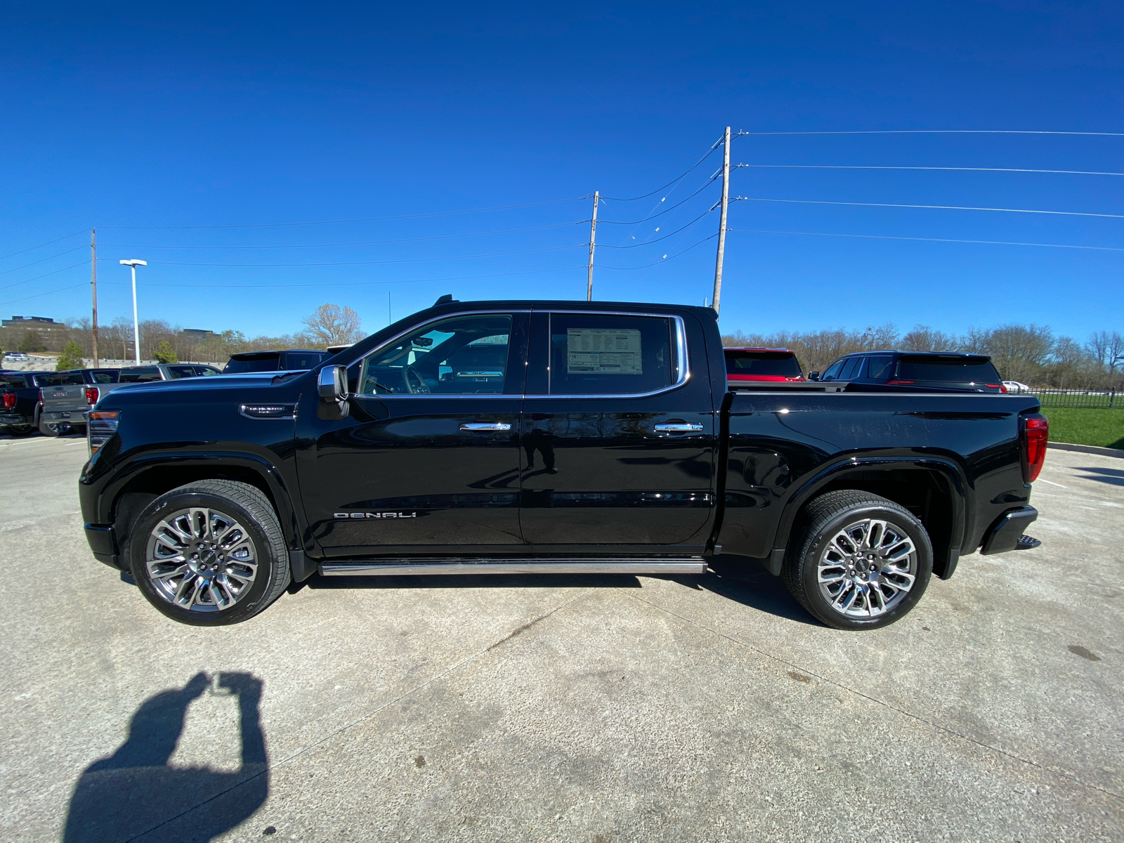 2025 GMC Sierra 1500 Denali Ultimate 4WD Crew Cab 147 9