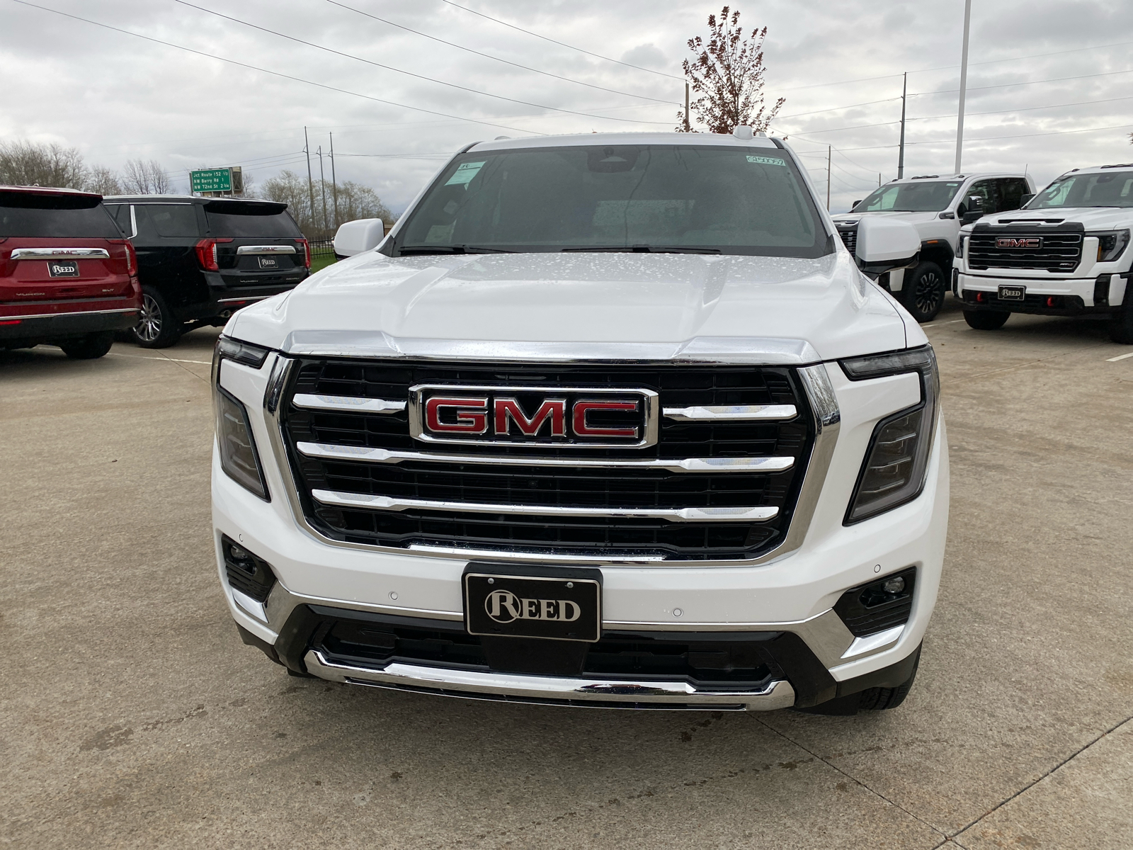 2025 GMC Yukon XL Elevation 3