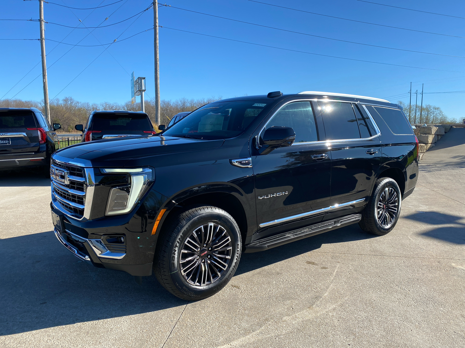 2025 GMC Yukon Elevation 1