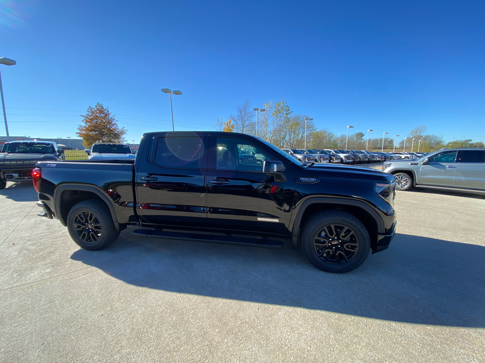 2025 GMC Sierra 1500 Elevation 4WD Crew Cab 147 5