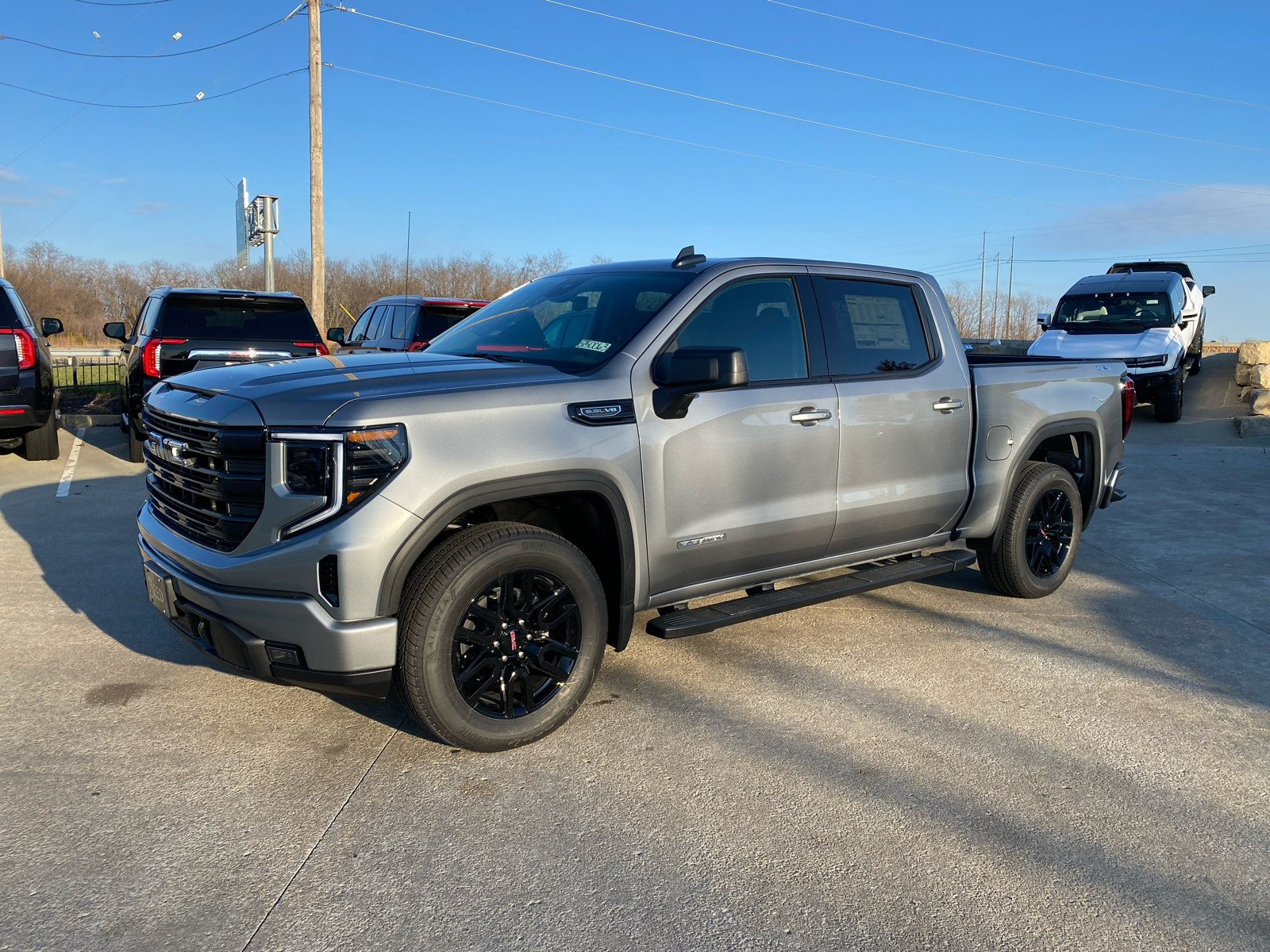 2025 GMC Sierra 1500 Elevation 4WD Crew Cab 147 1