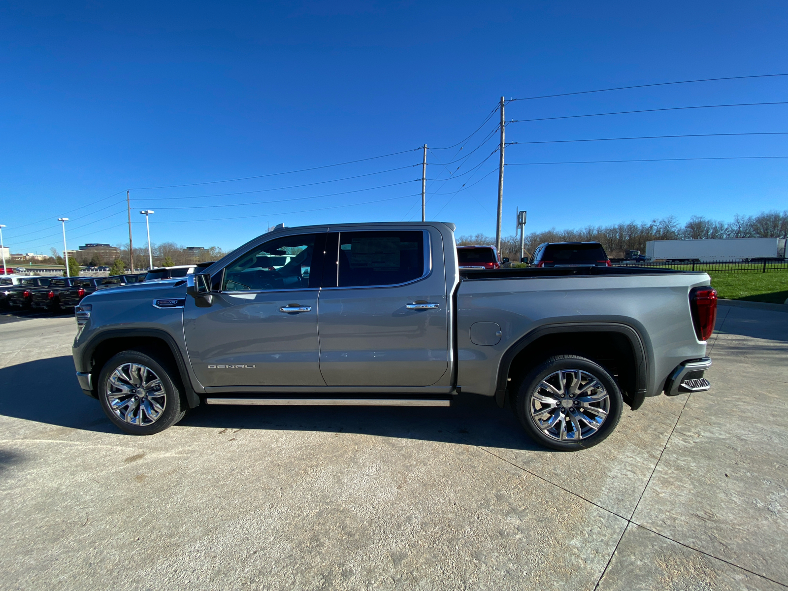 2025 GMC Sierra 1500 Denali 4WD Crew Cab 147 9