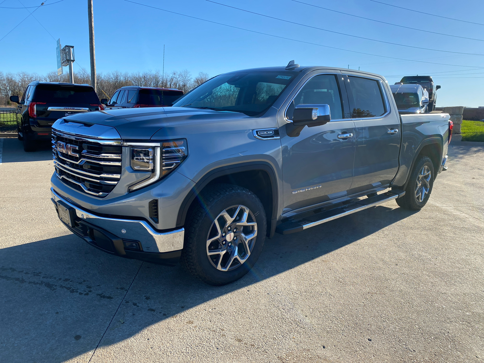 2025 GMC Sierra 1500 SLT 4WD Crew Cab 147 1