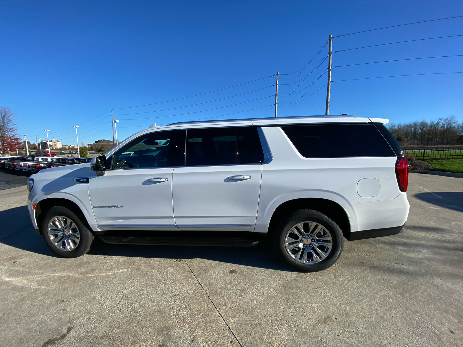 2025 GMC Sierra 1500 SLT 4WD Crew Cab 147 48