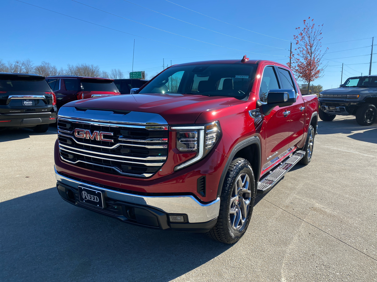 2025 GMC Sierra 1500 SLT 4WD Crew Cab 147 2