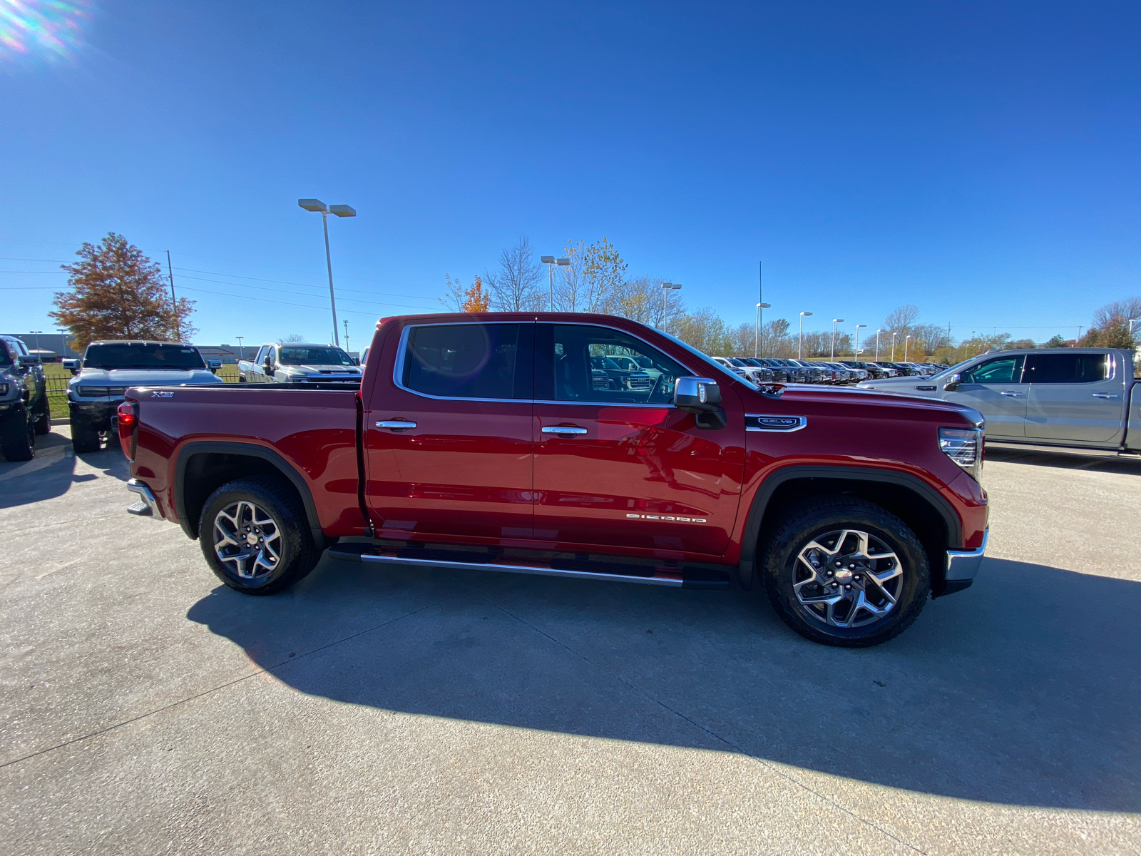 2025 GMC Sierra 1500 SLT 4WD Crew Cab 147 5