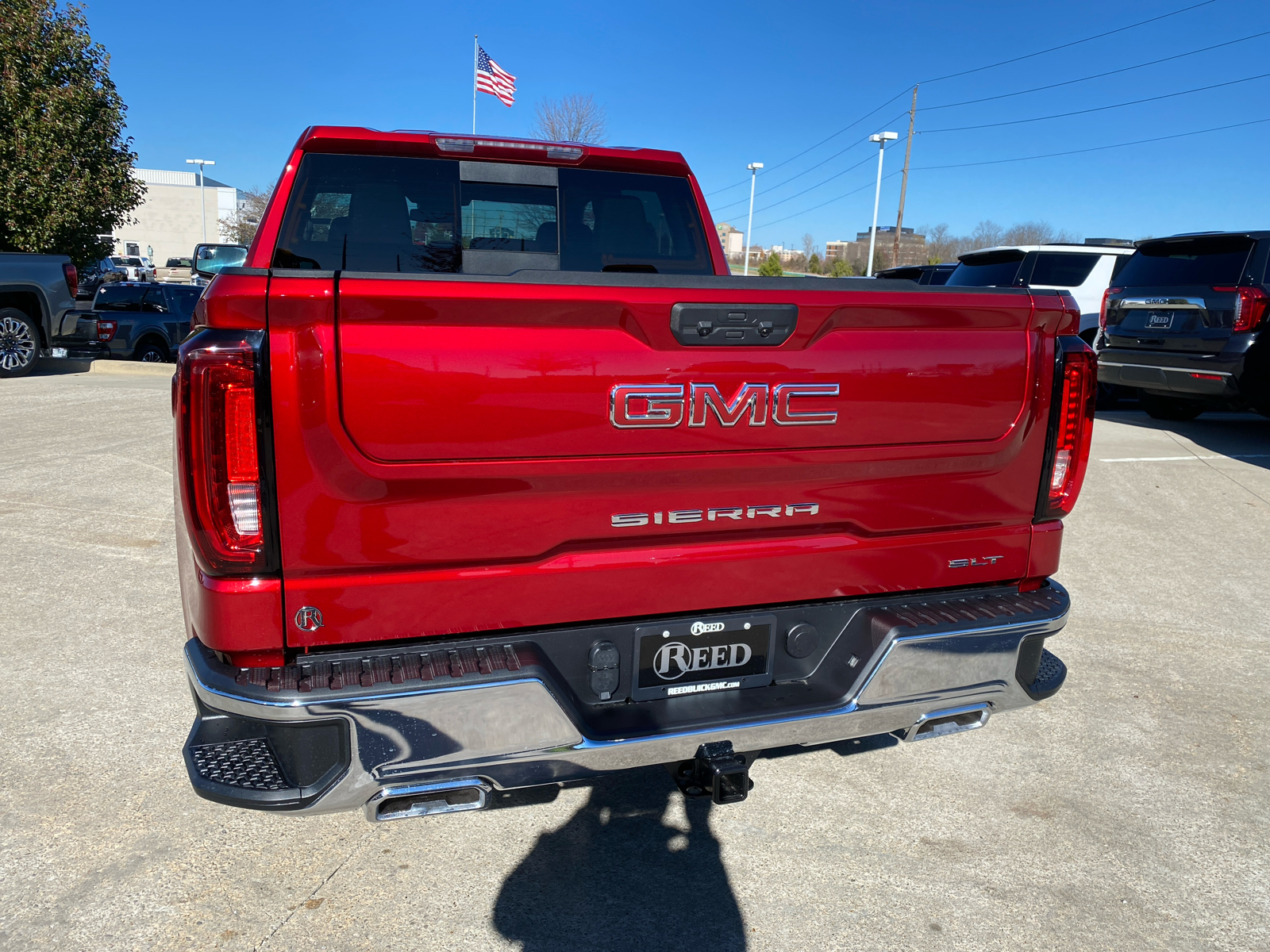 2025 GMC Sierra 1500 SLT 4WD Crew Cab 147 35