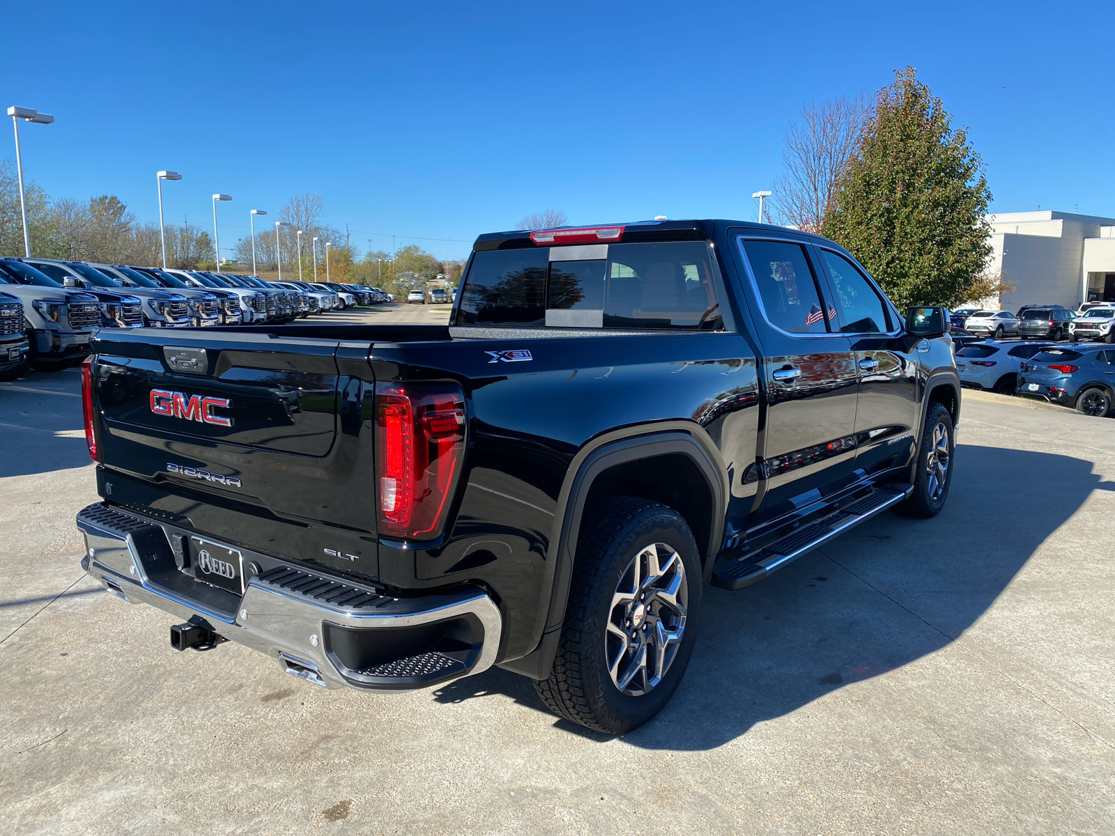 2025 GMC Sierra 1500 SLT 4WD Crew Cab 147 6