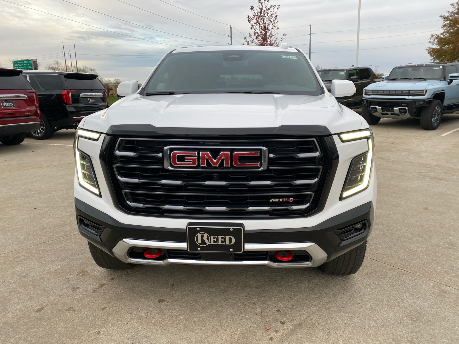 2025 GMC Yukon XL  3