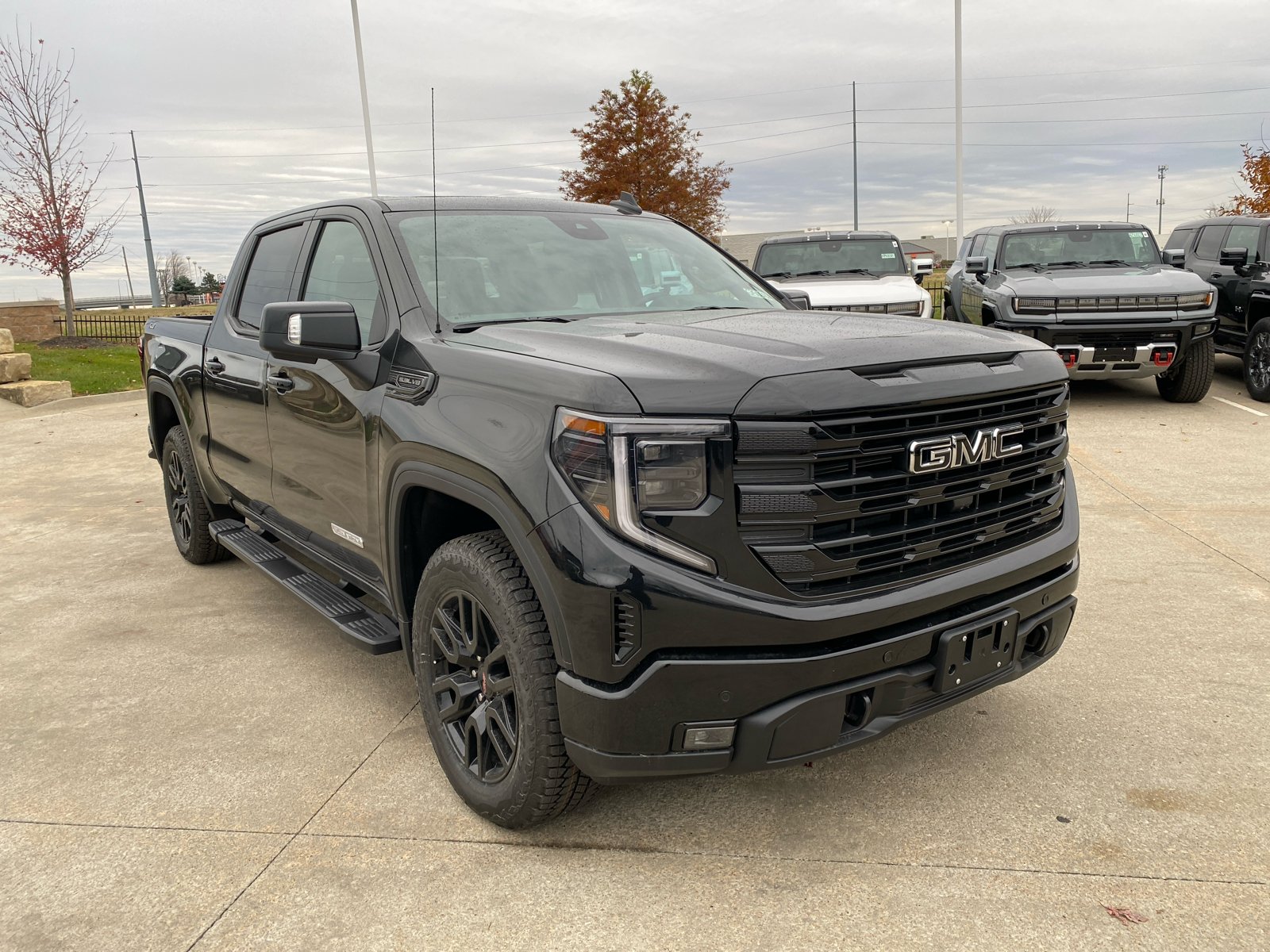 2025 GMC Sierra 1500 Elevation 4