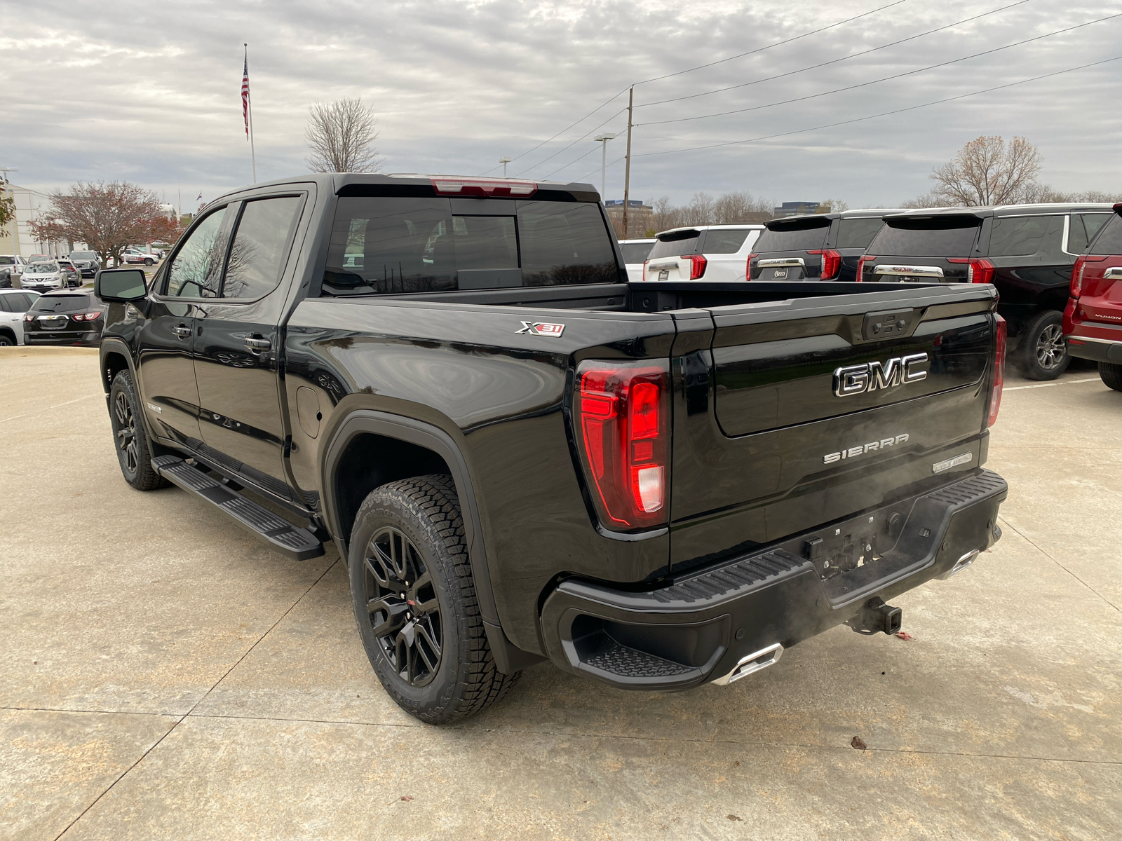 2025 GMC Sierra 1500 Elevation 8