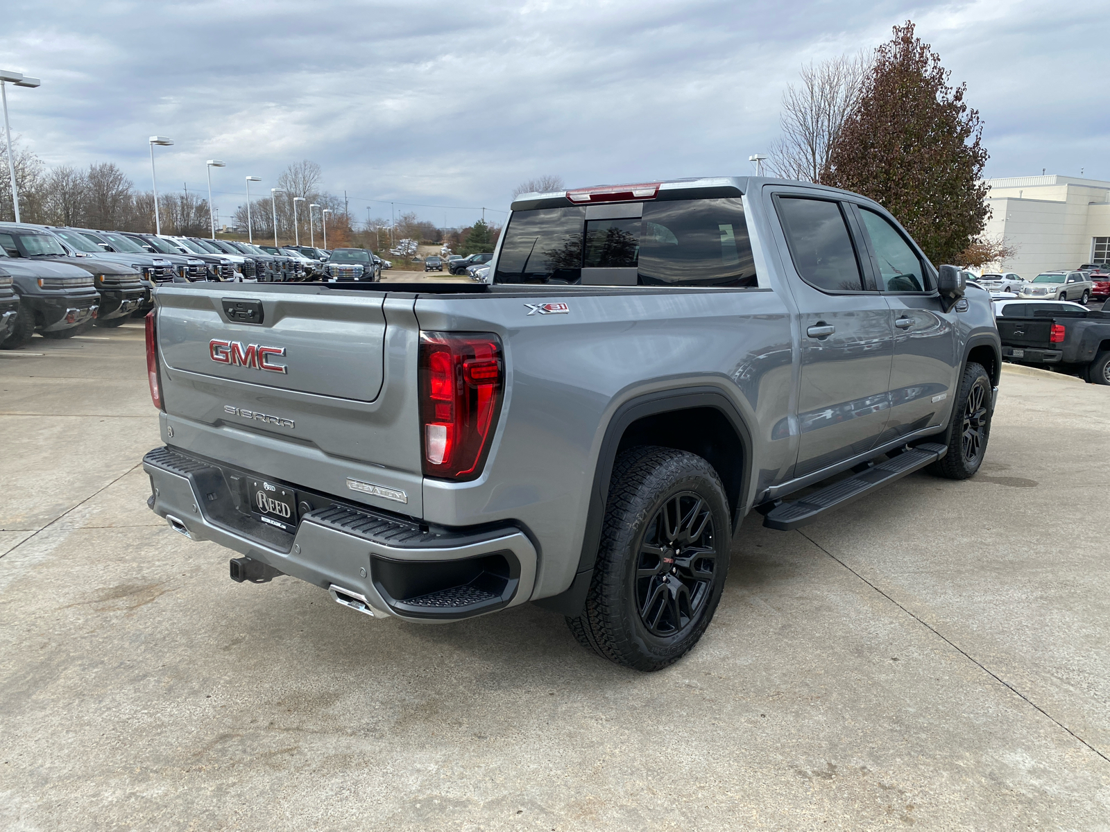 2025 GMC Sierra 1500 Elevation 6