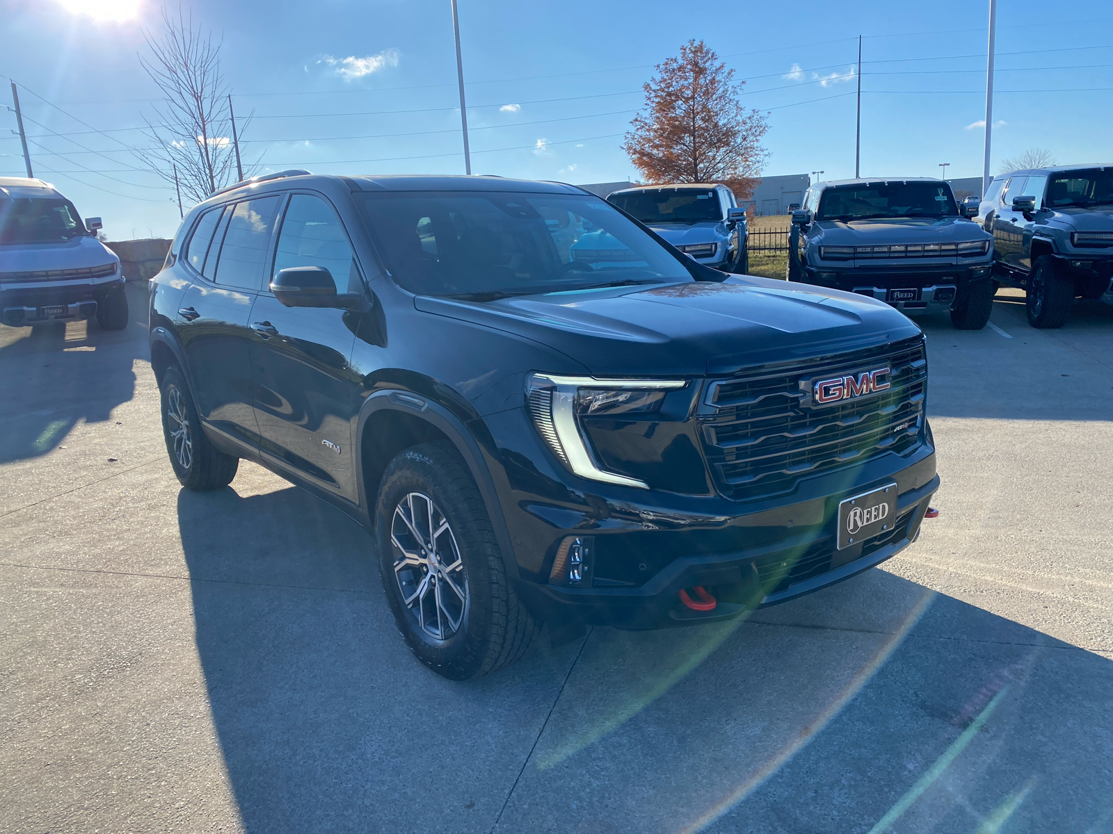 2025 GMC Acadia AWD AT4 4