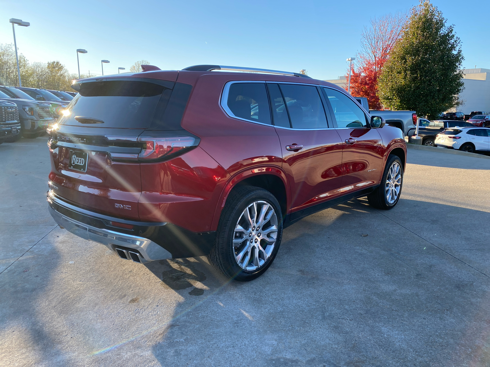 2025 GMC Acadia AWD Denali 6