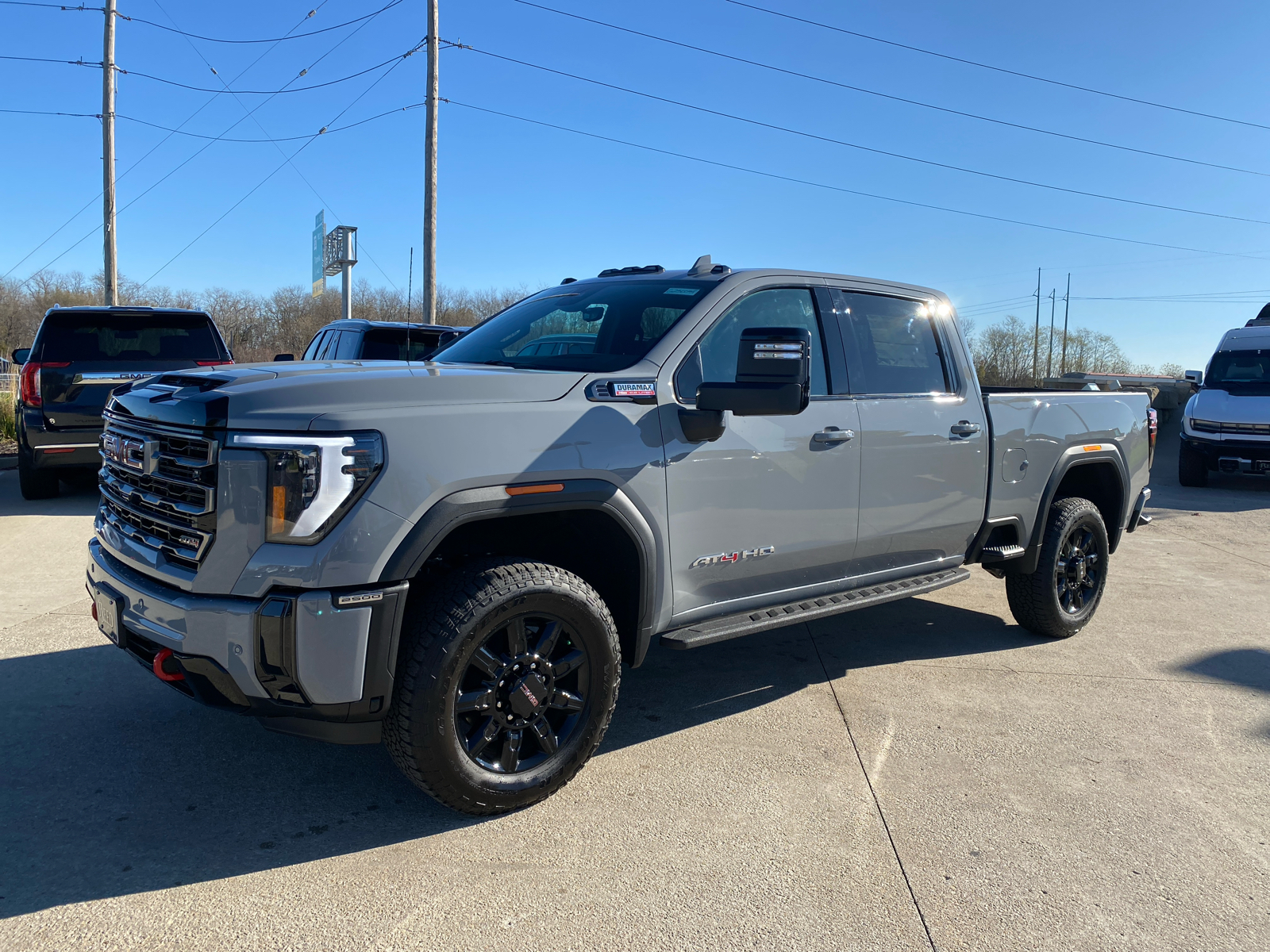 2025 GMC Sierra 2500HD AT4 4WD Crew Cab 159 1