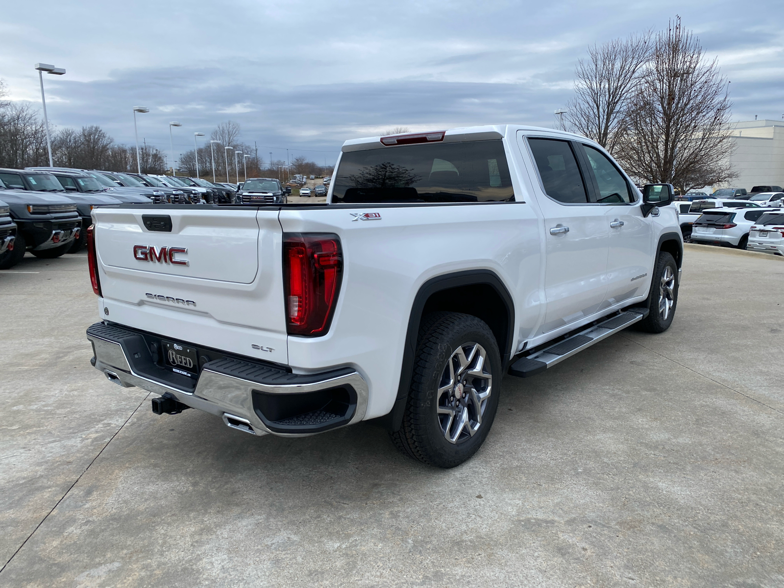 2025 GMC Sierra 1500 SLT 4WD Crew Cab 147 6