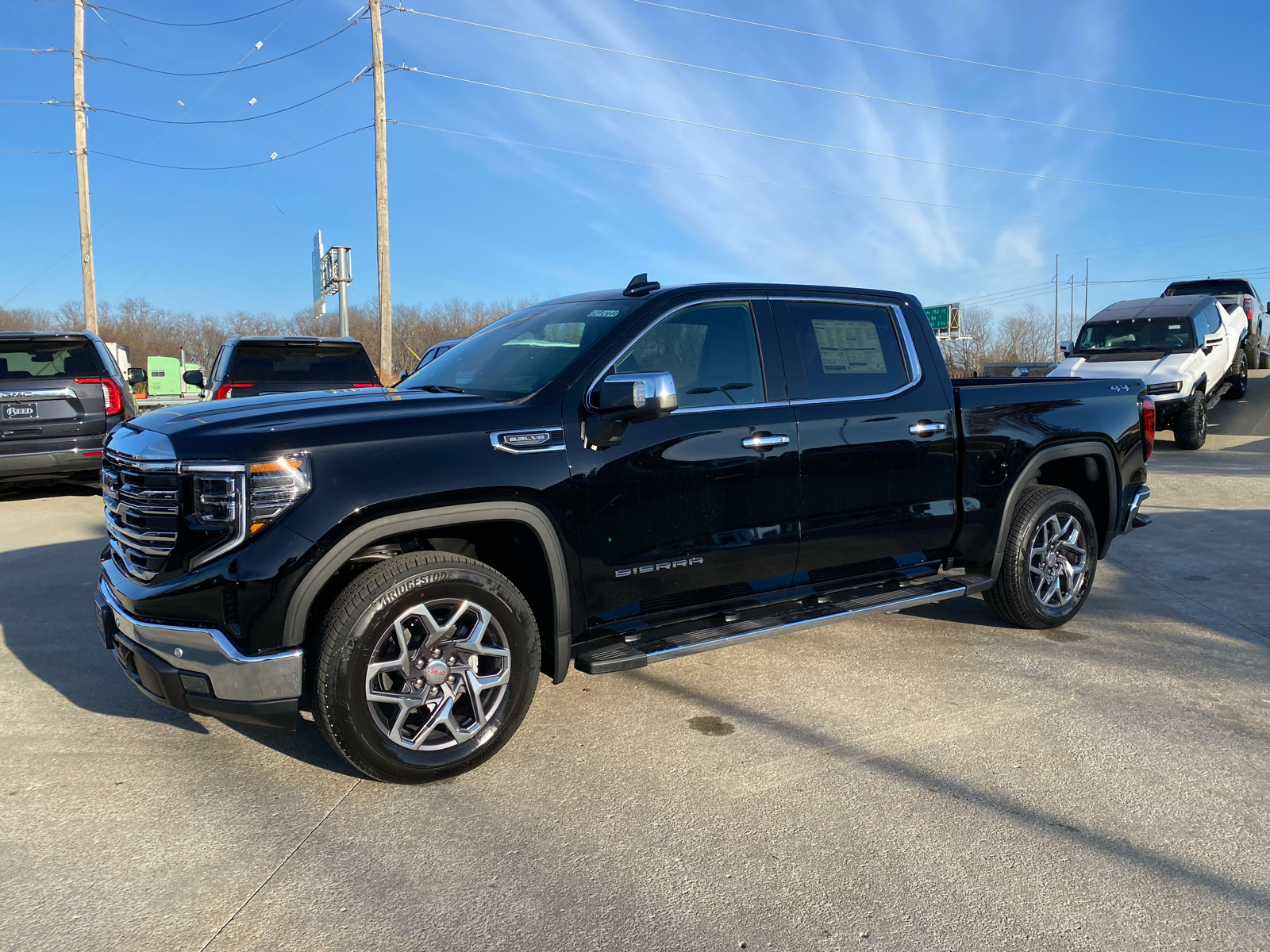 2025 GMC Sierra 1500 SLT 4WD Crew Cab 147 1