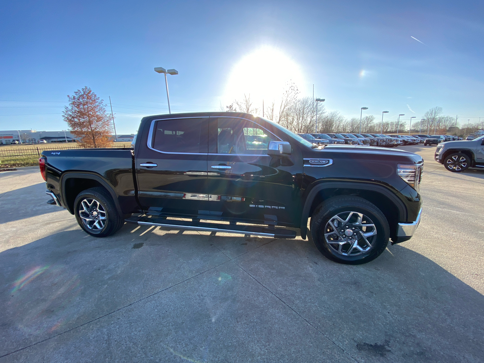 2025 GMC Sierra 1500 SLT 4WD Crew Cab 147 5