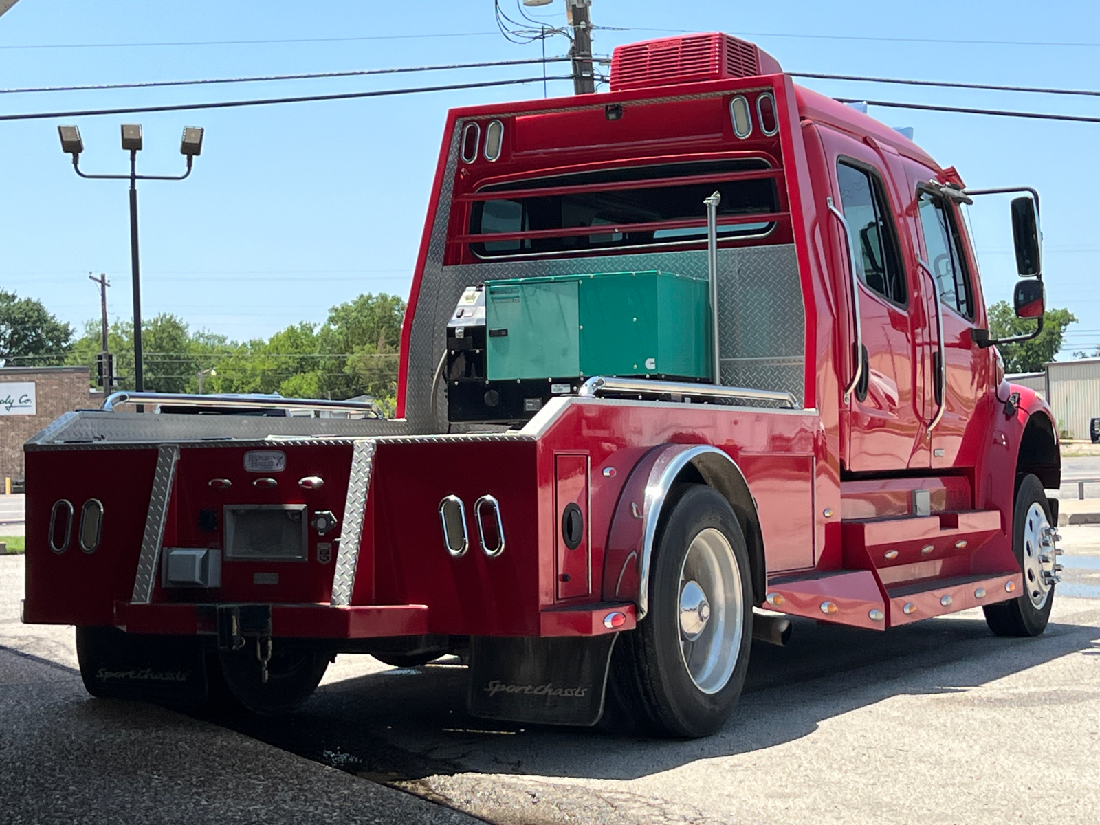 2006 Freightliner M2 106 Sport Chassis  8