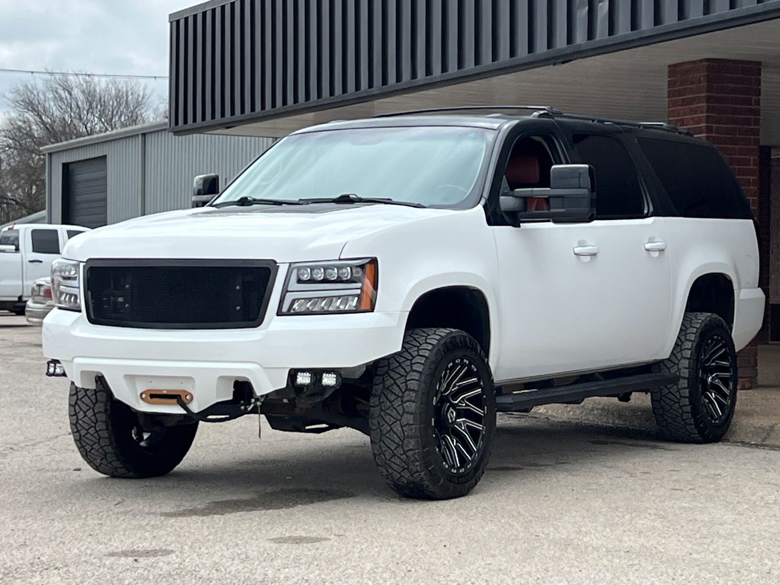 2013 Chevrolet Suburban LS 3