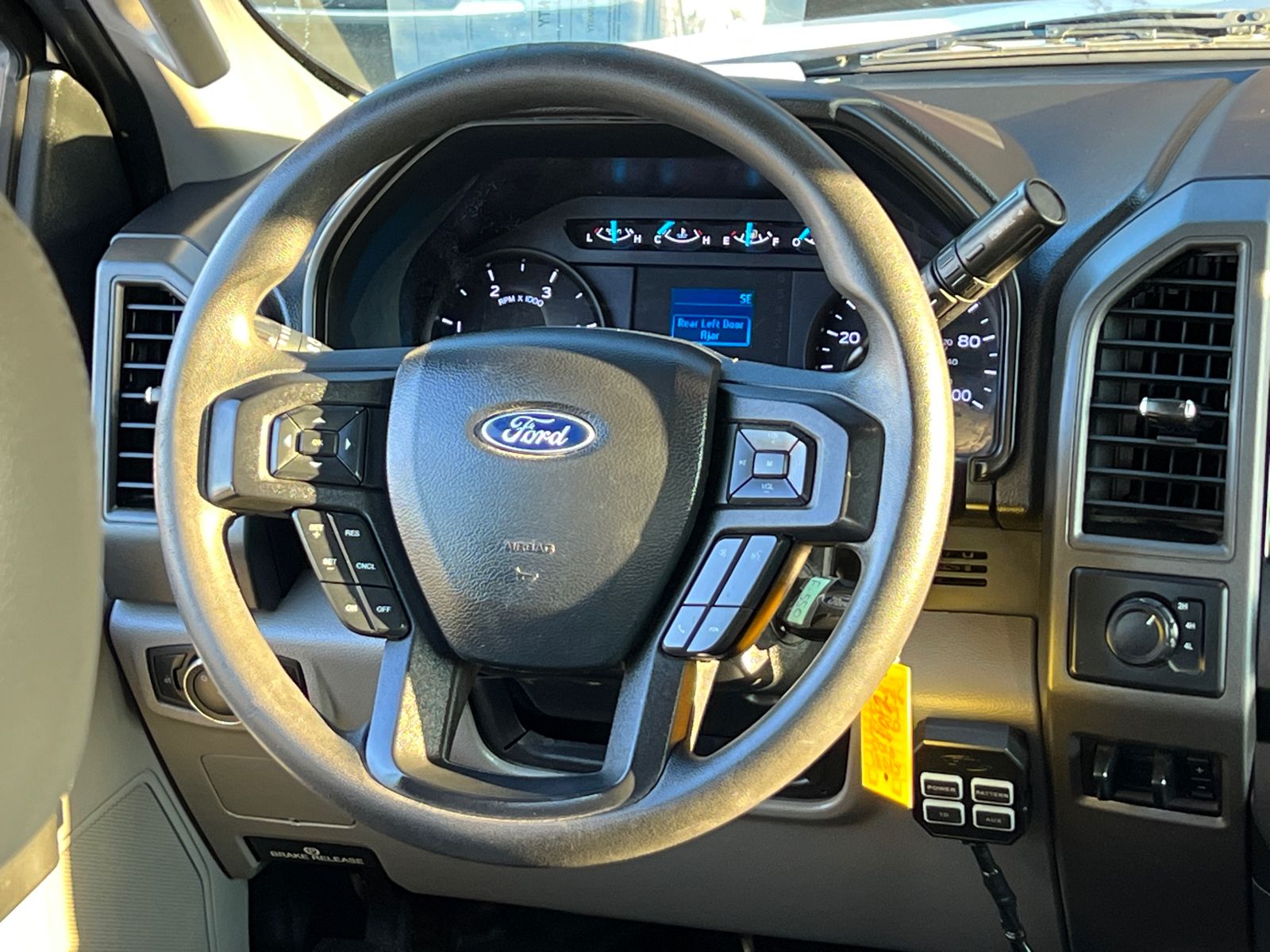 2019 Ford F-550 XL 17