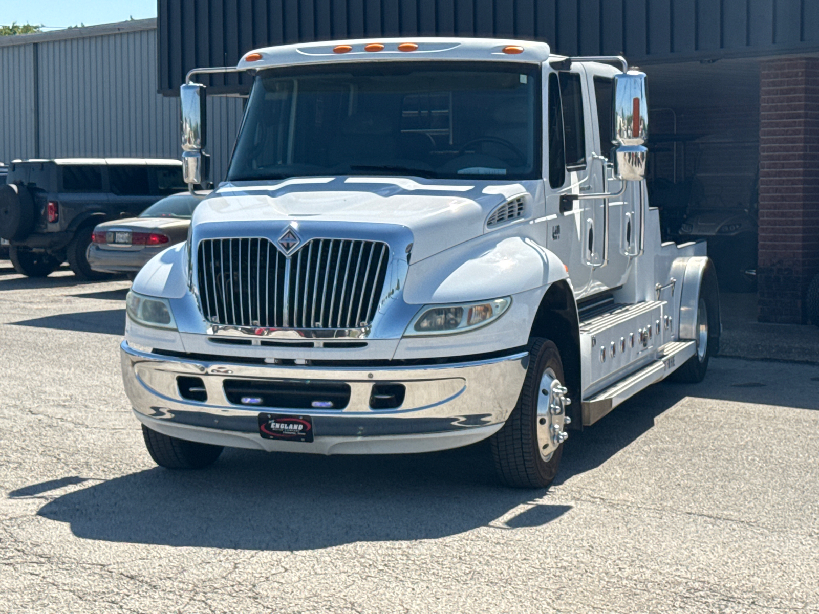 2006 International TRUCK 4400 LP 3