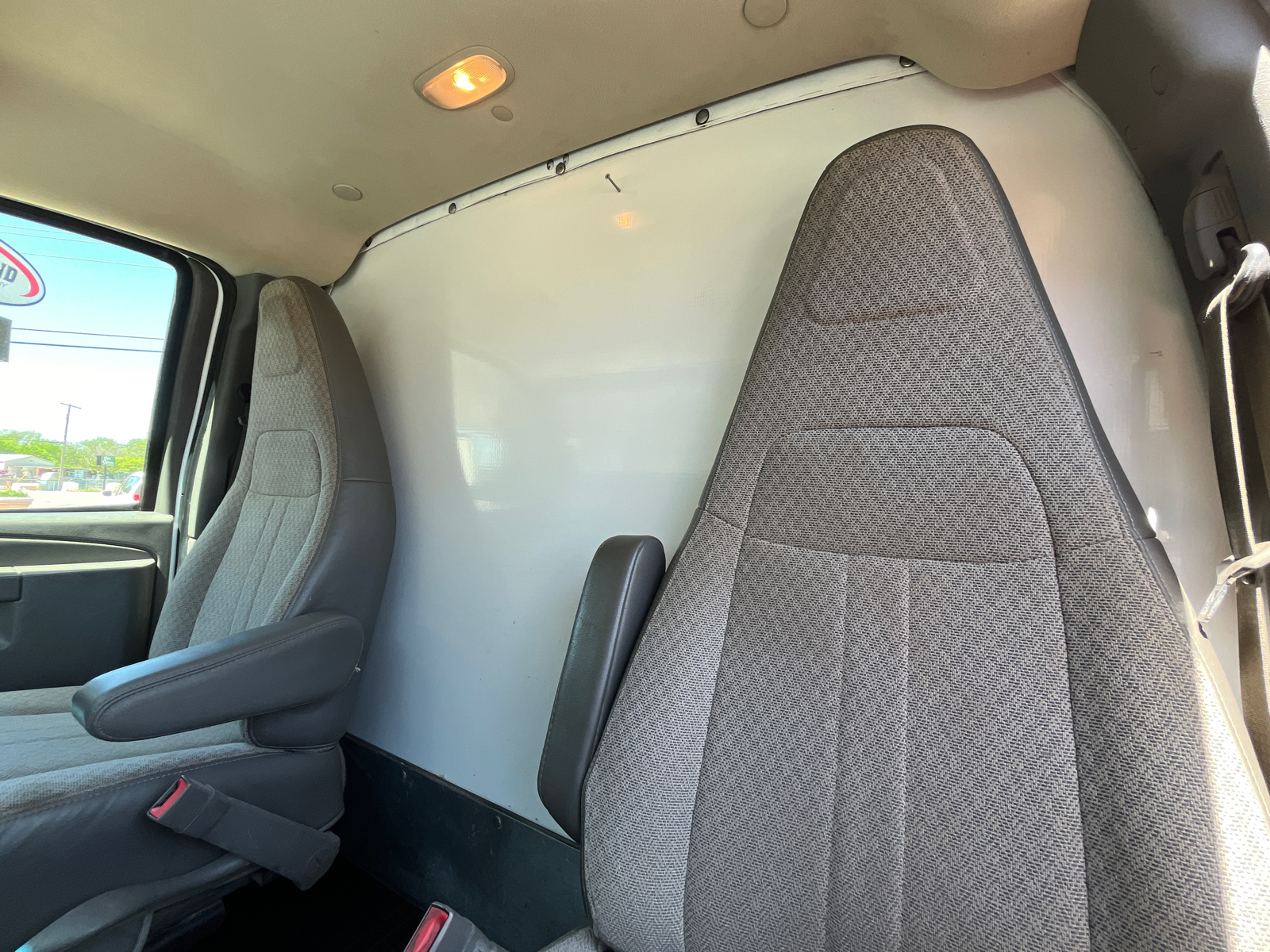 2016 Chevrolet Express Work Van 11