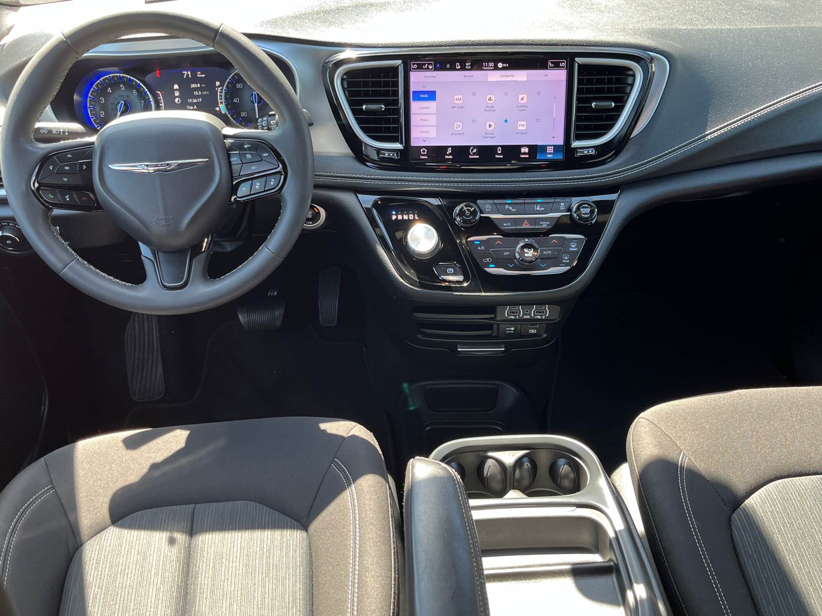 2022 Chrysler Pacifica Touring 15