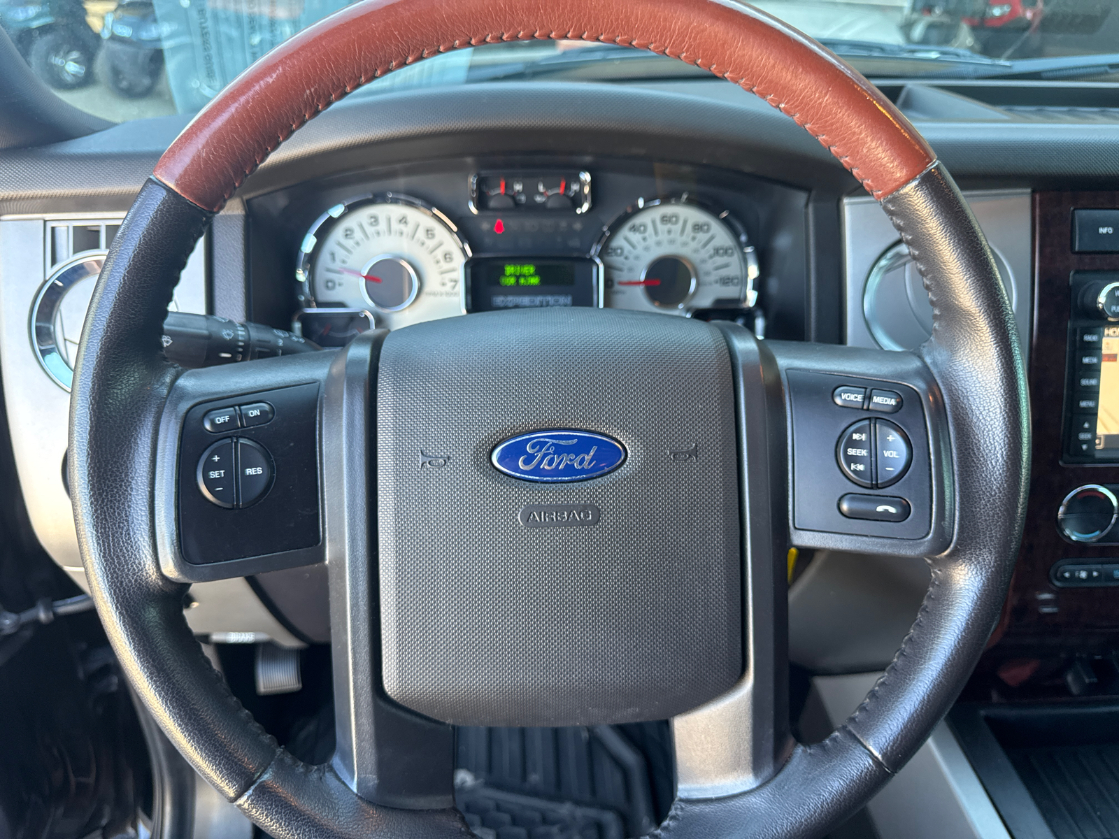 2014 Ford Expedition King Ranch 31