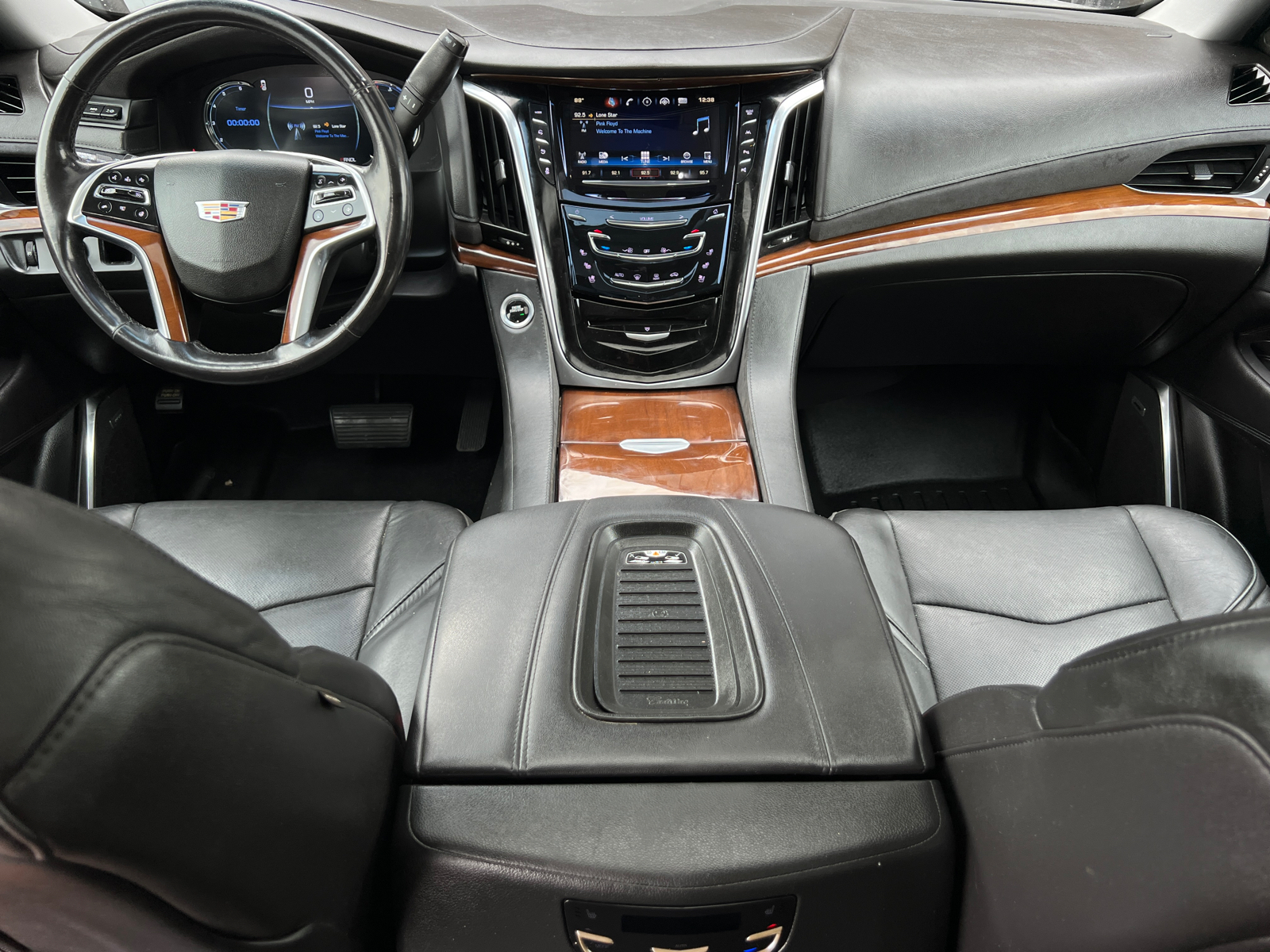 2019 Cadillac Escalade ESV Luxury 17