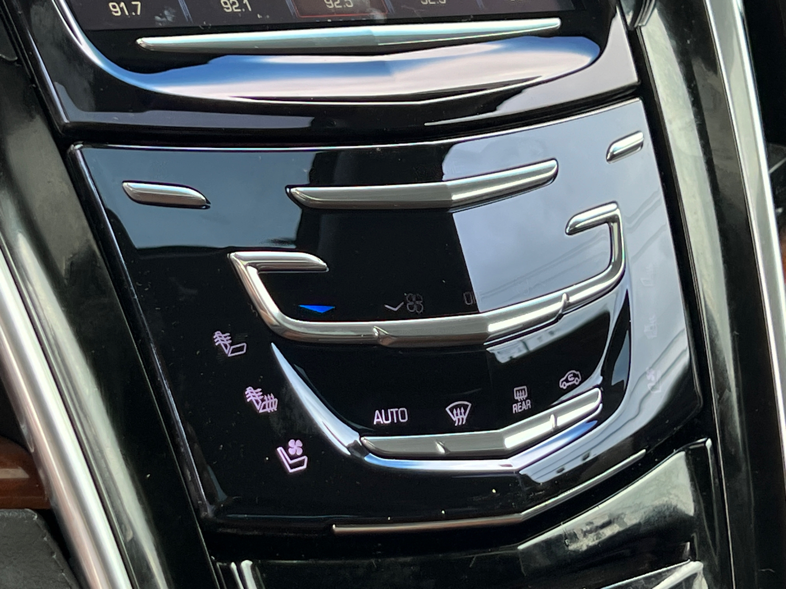 2019 Cadillac Escalade ESV Luxury 30