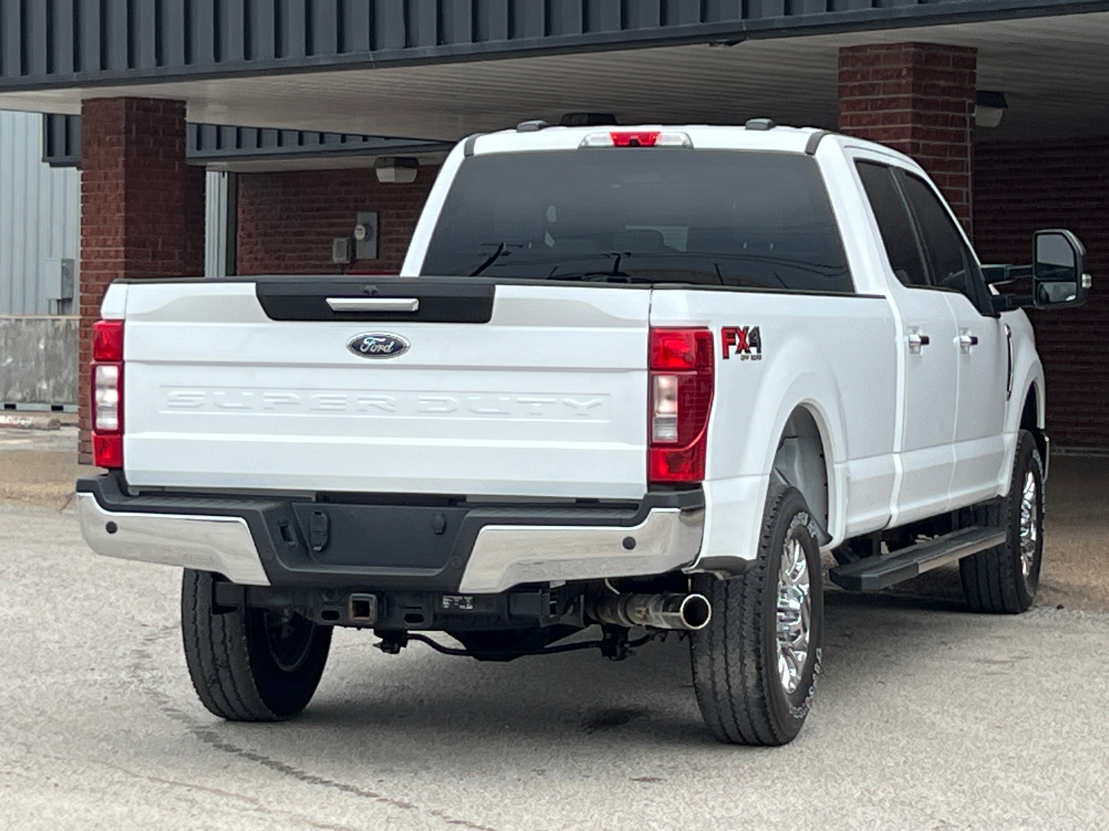 2022 Ford F-350 XLT 9