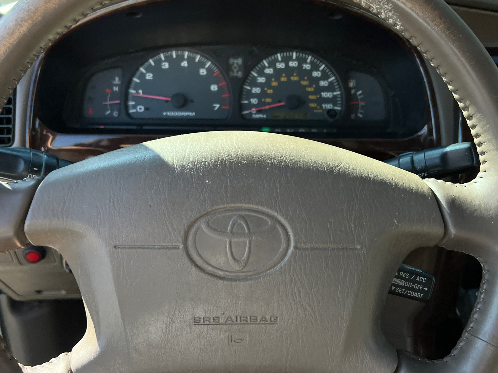 2001 Toyota 4Runner Limited 27