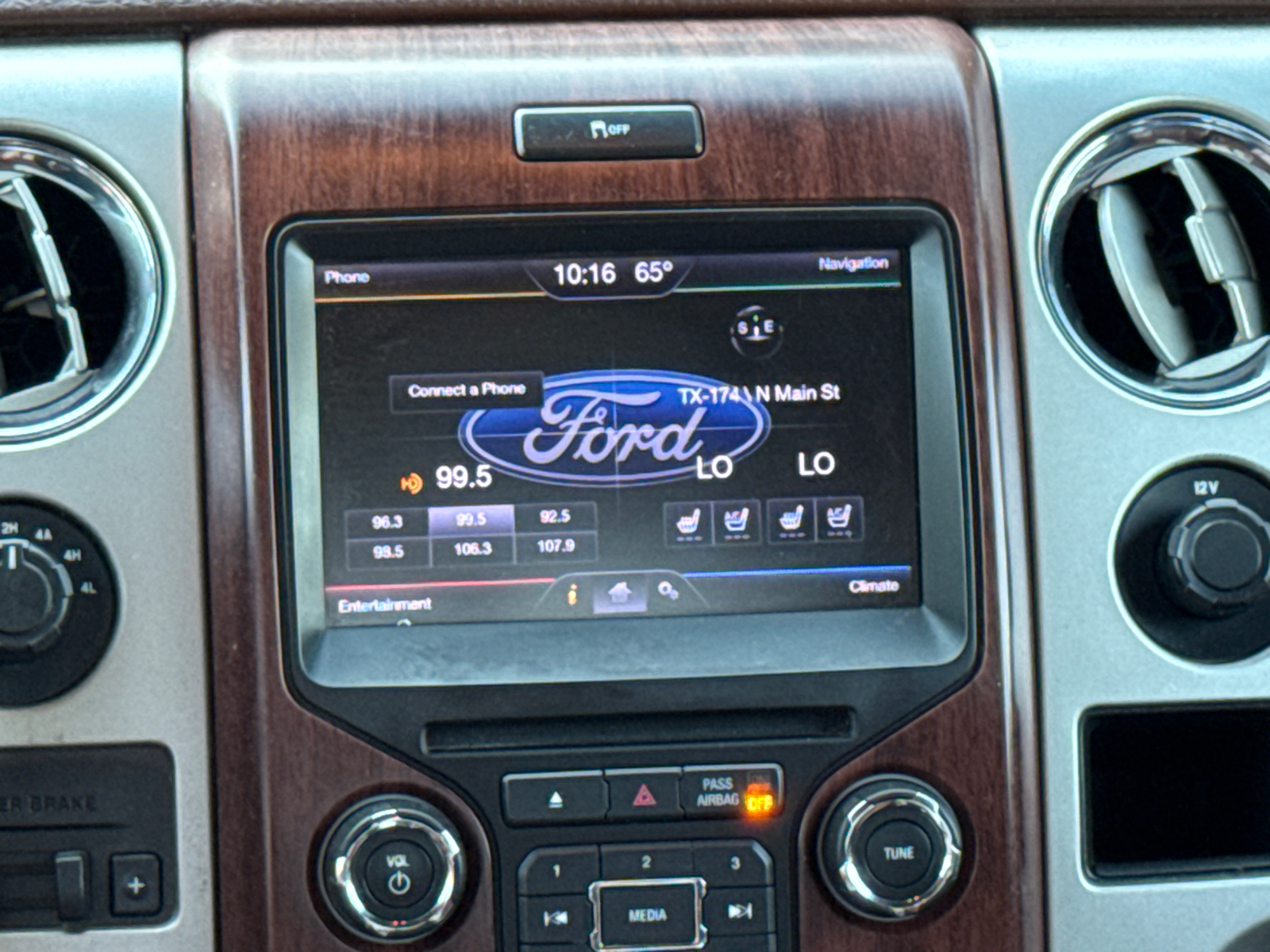 2013 Ford F-150 King Ranch 17