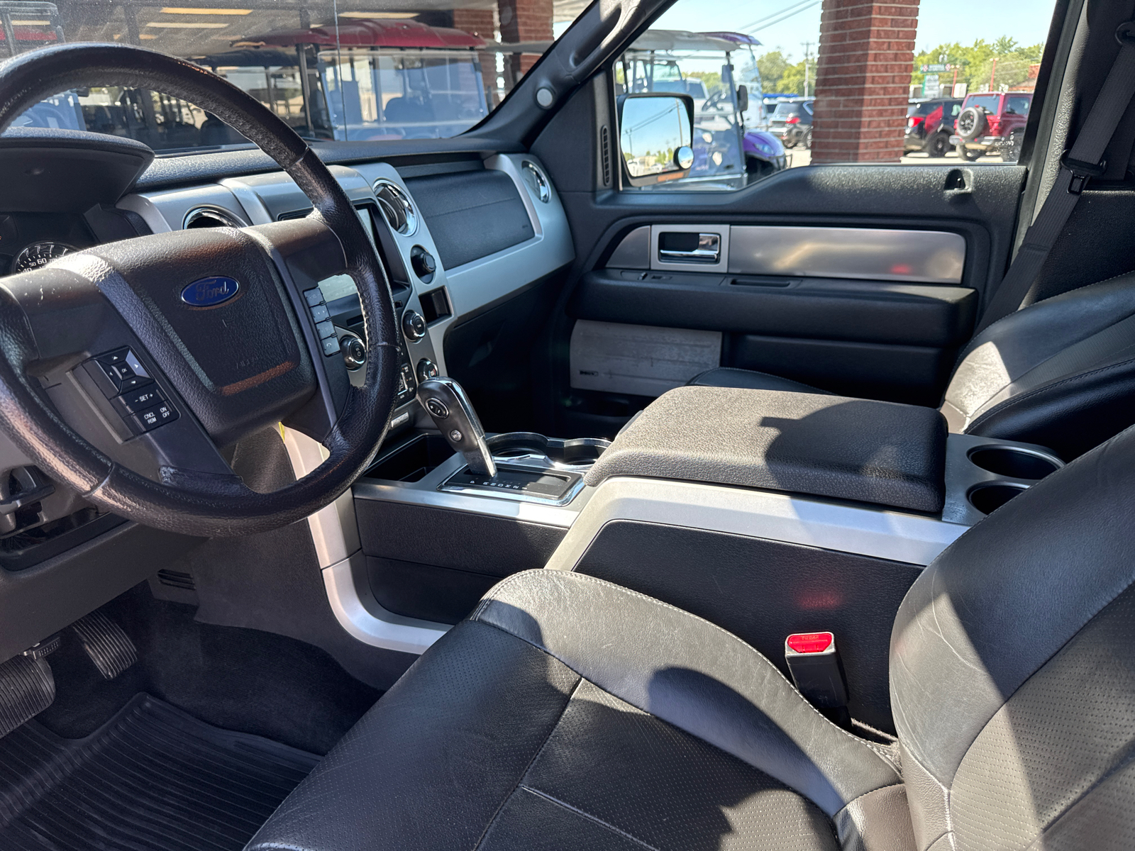 2013 Ford F-150 FX4 24