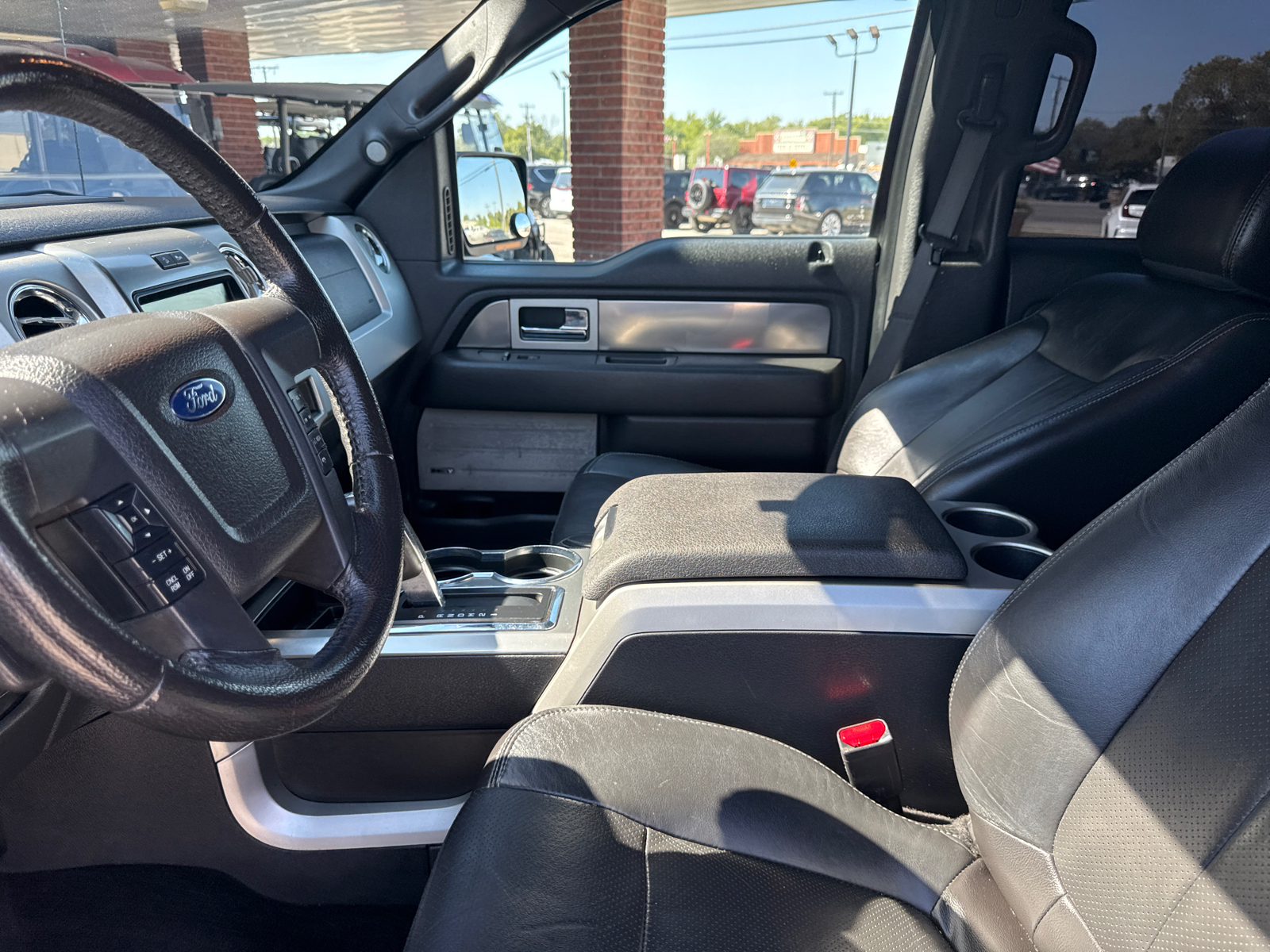 2013 Ford F-150 FX4 25