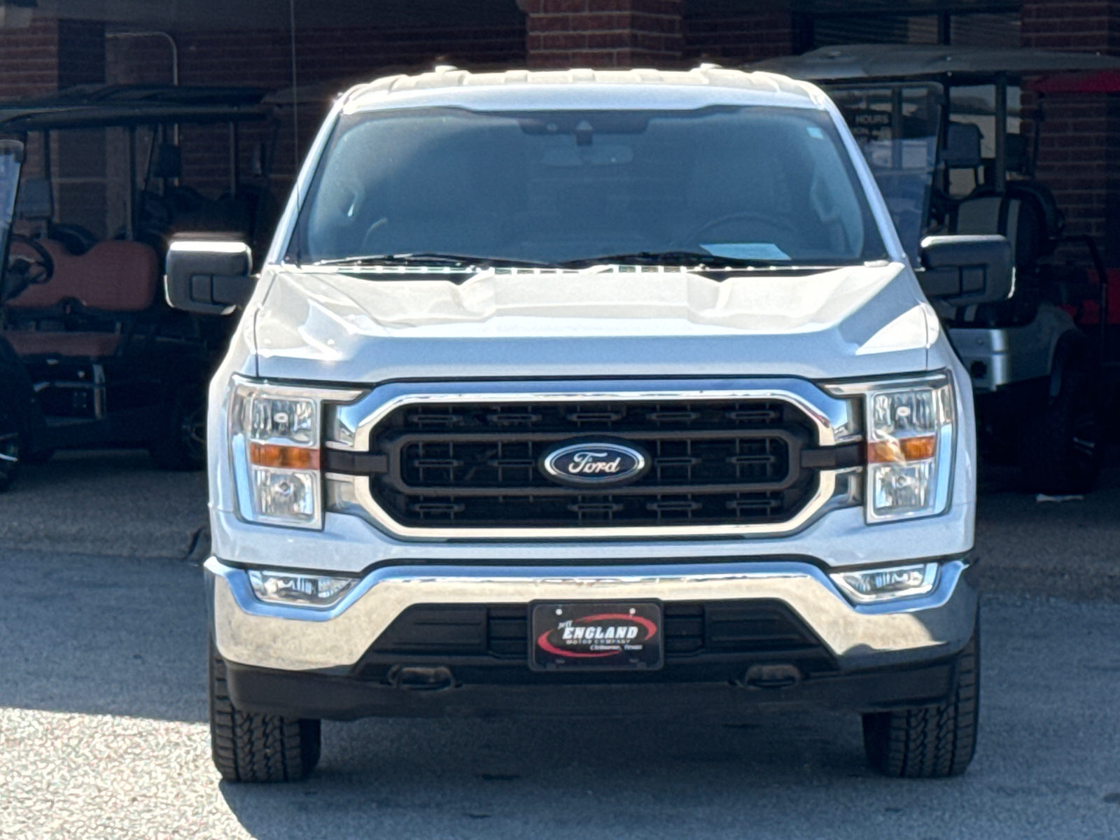 2021 Ford F-150 XLT 2