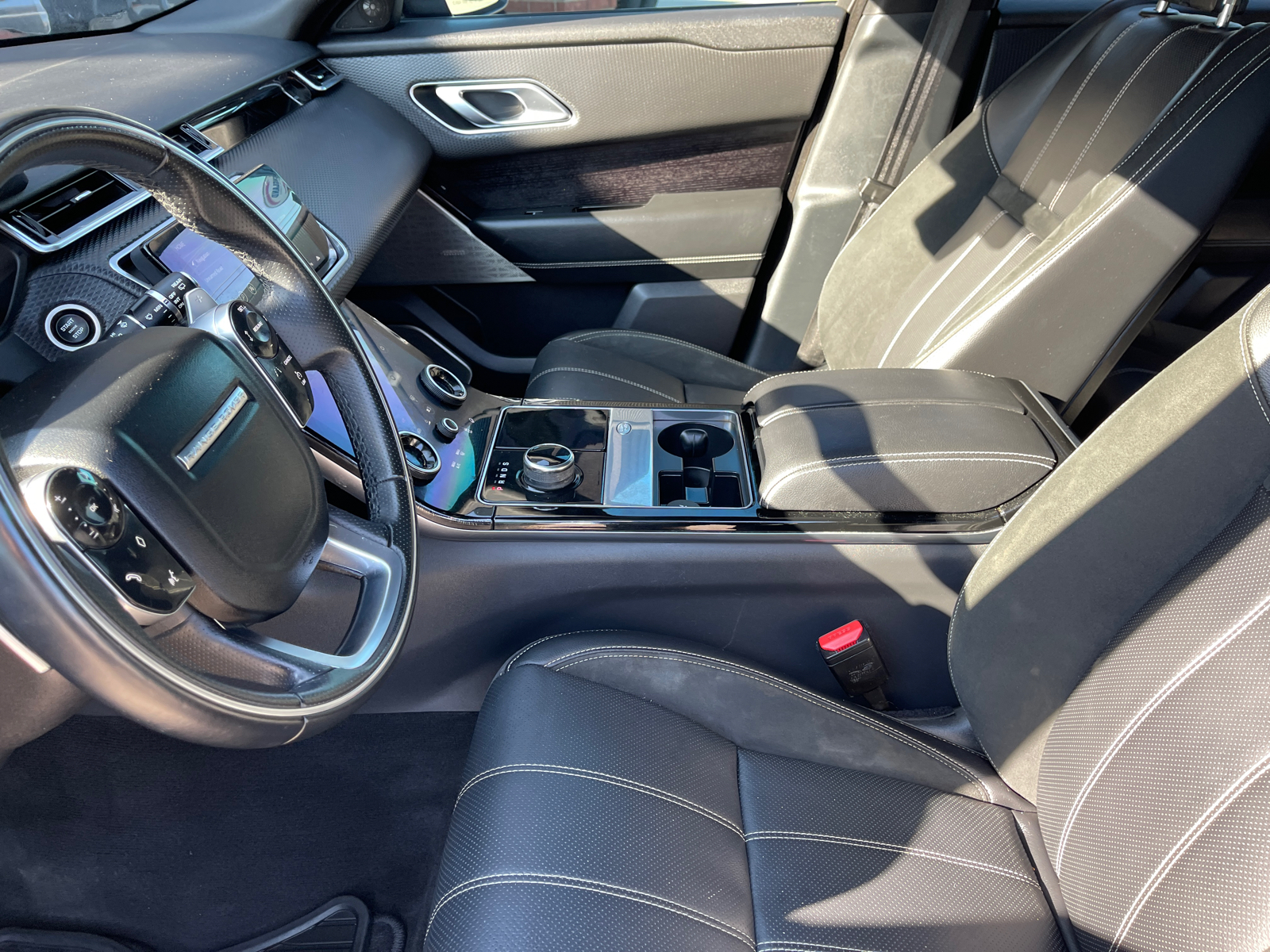 2020 Land Rover Range Rover Velar R-Dynamic S 26