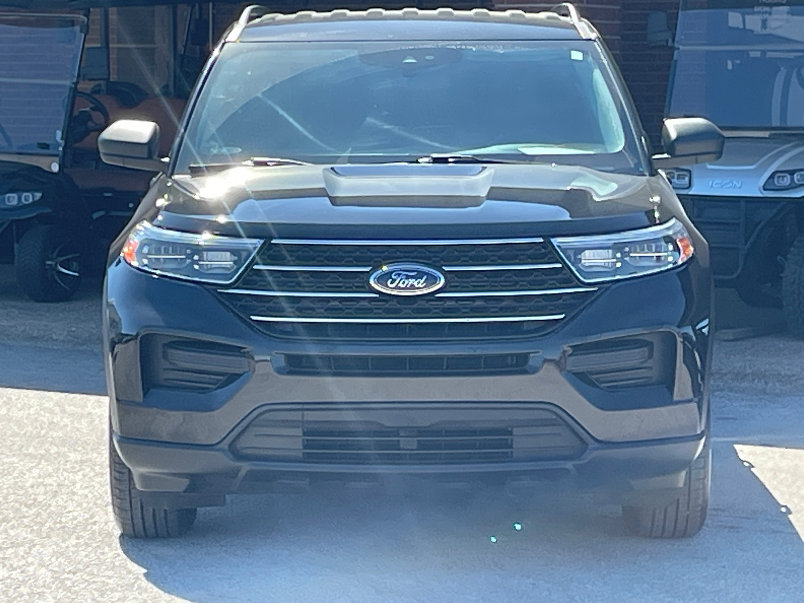 2021 Ford Explorer XLT 2