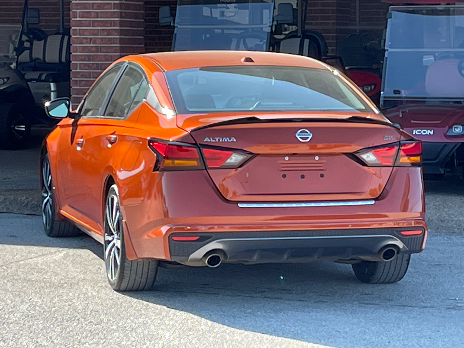 2021 Nissan Altima 2.5 SR 6