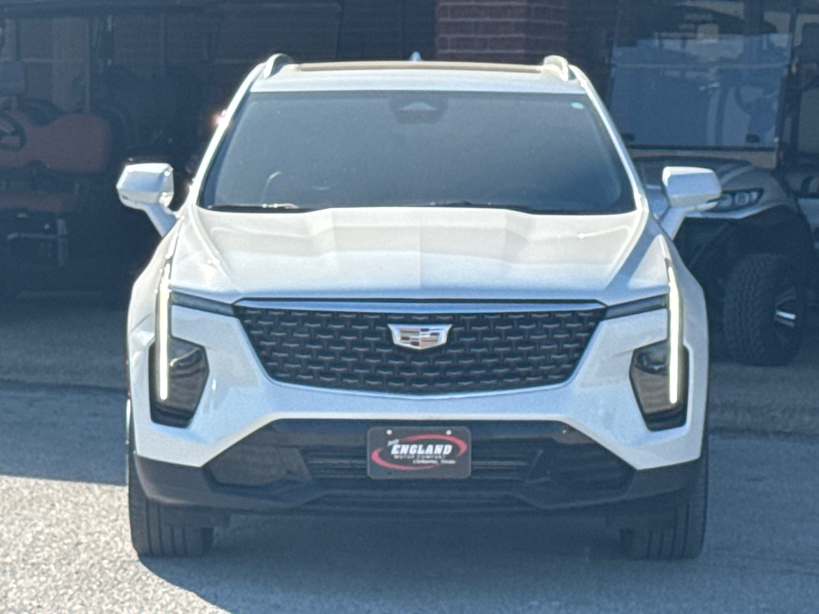 2024 Cadillac XT4 FWD Premium Luxury 2