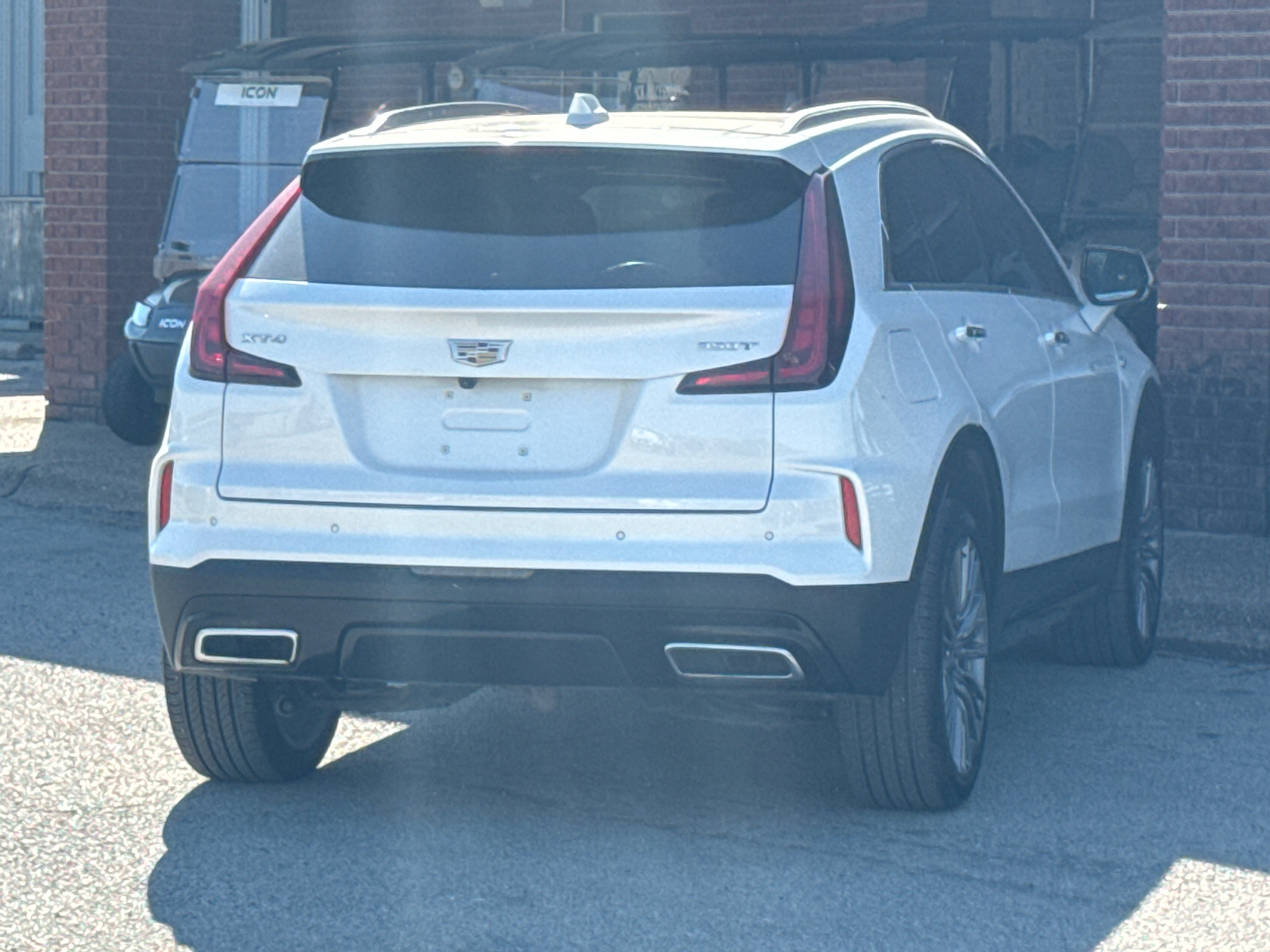 2024 Cadillac XT4 FWD Premium Luxury 8