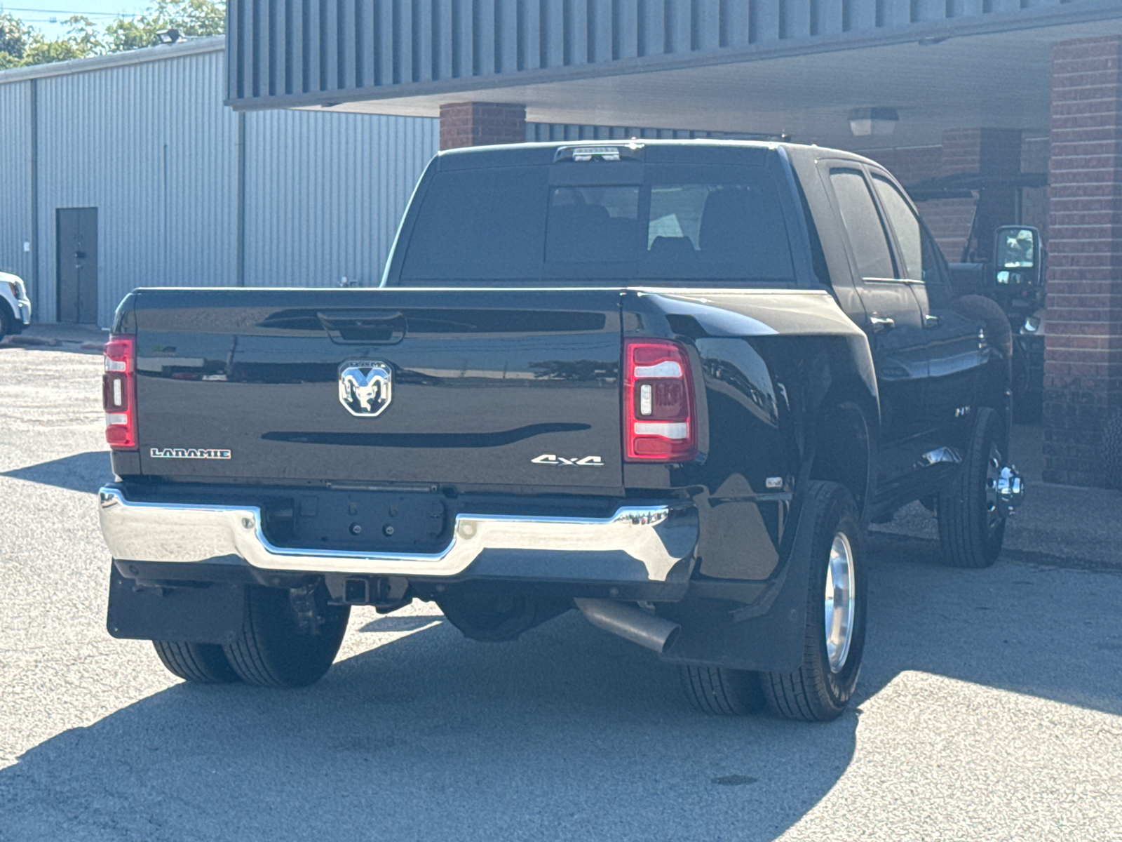 2024 Ram 3500 Laramie 9